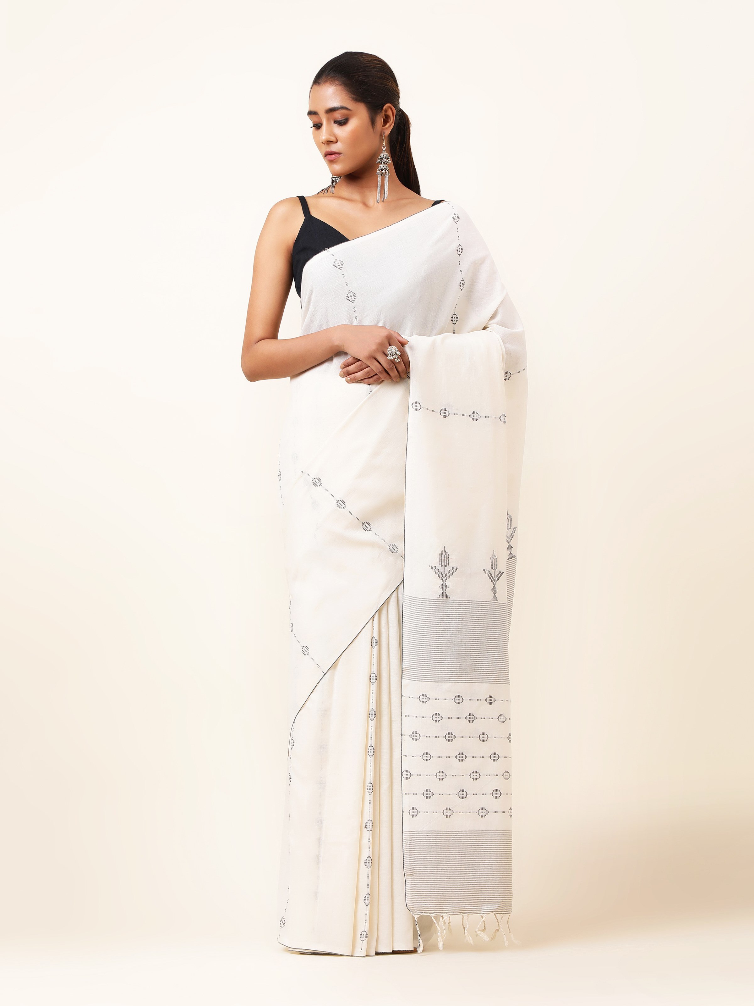 Off-white Cotton Extra-weft Saree