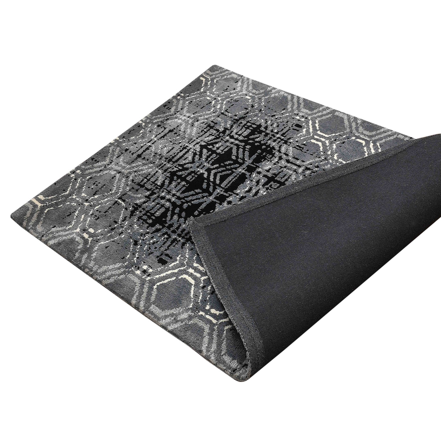 Multicolor Geometric Machine Made Polyester 6 X 9 Feet Carpet