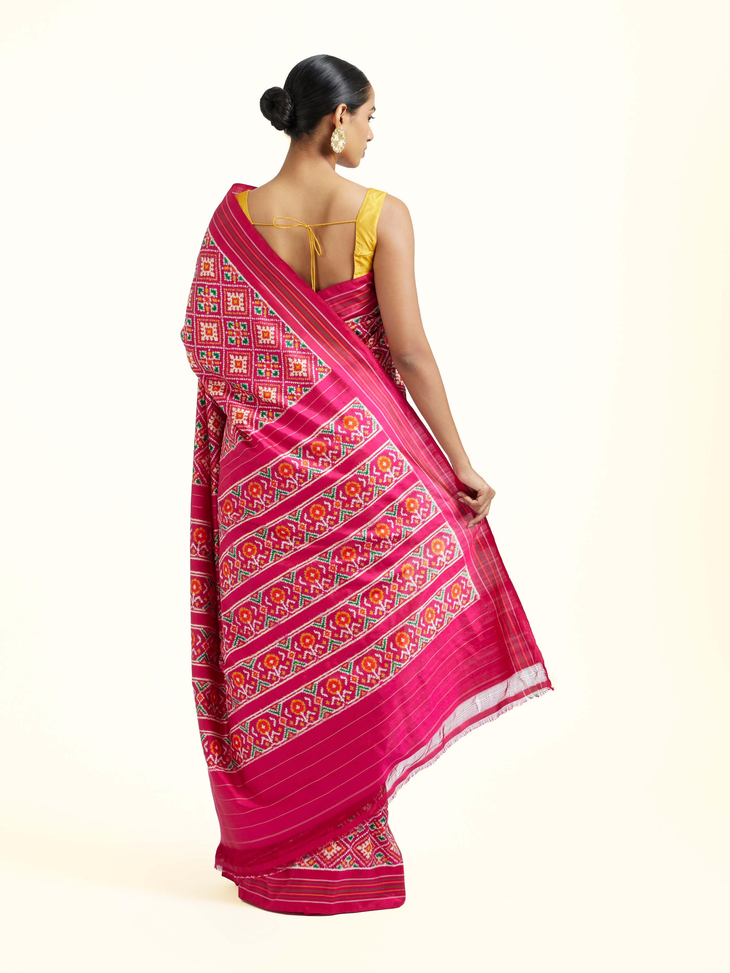 Pink Mulberry Silk Pochampally Double Ikat Handloom Saree