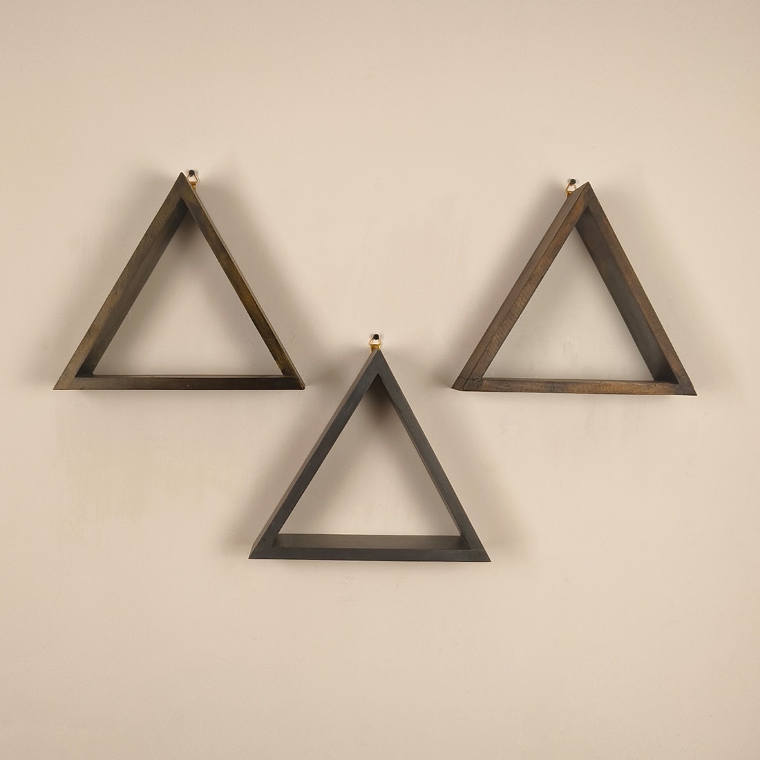 Henry Iii Triangular Set Of 3 Wooden Wall Shelves