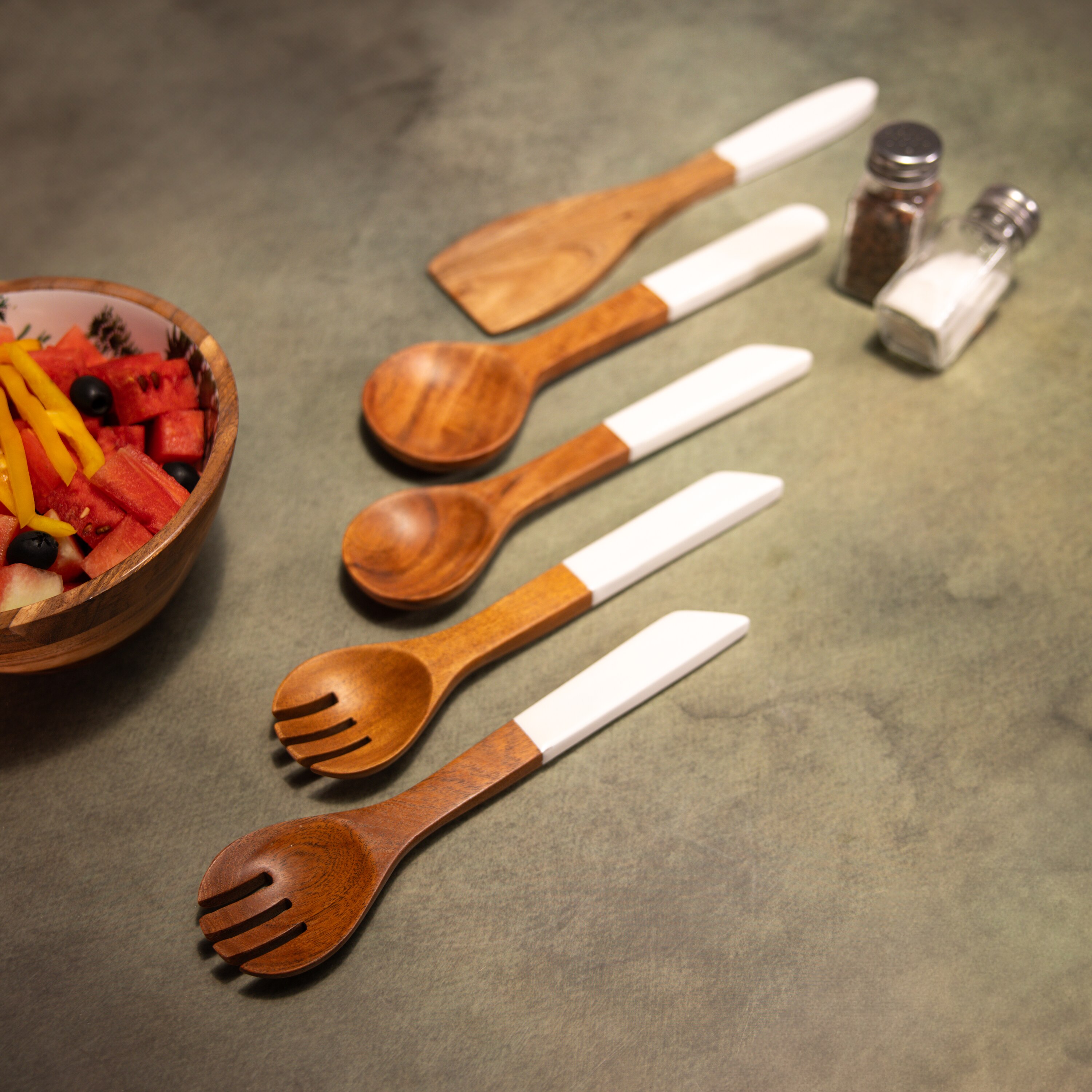 Ireka Homes Ivory Cutlery Set – Acacia Wood Servers with Enamel Handles - Ireka Homes