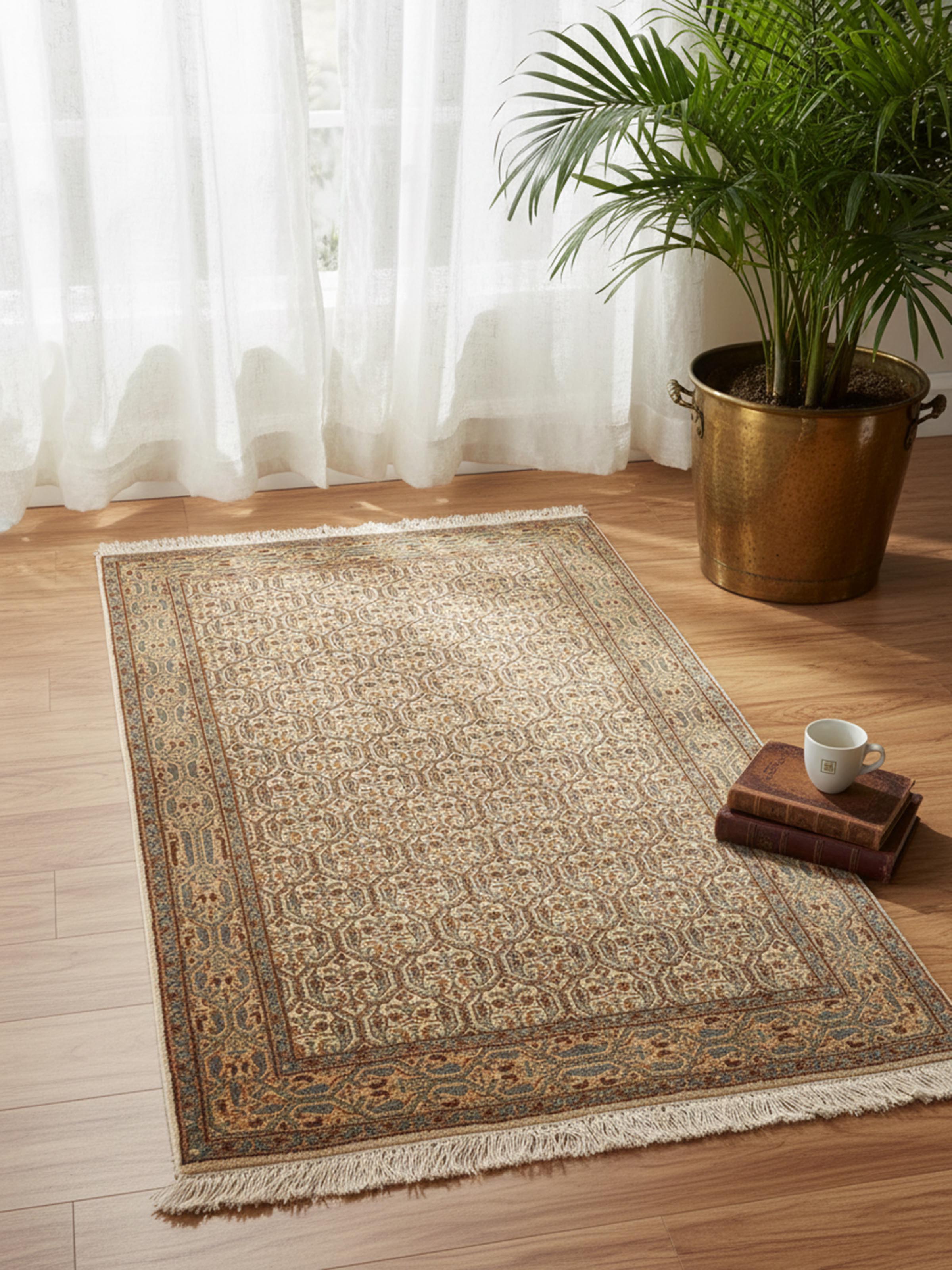 Traditional Persian ivory Senneh Kashmir silk hand-knotted carpet with intricate pattern – Swadesh