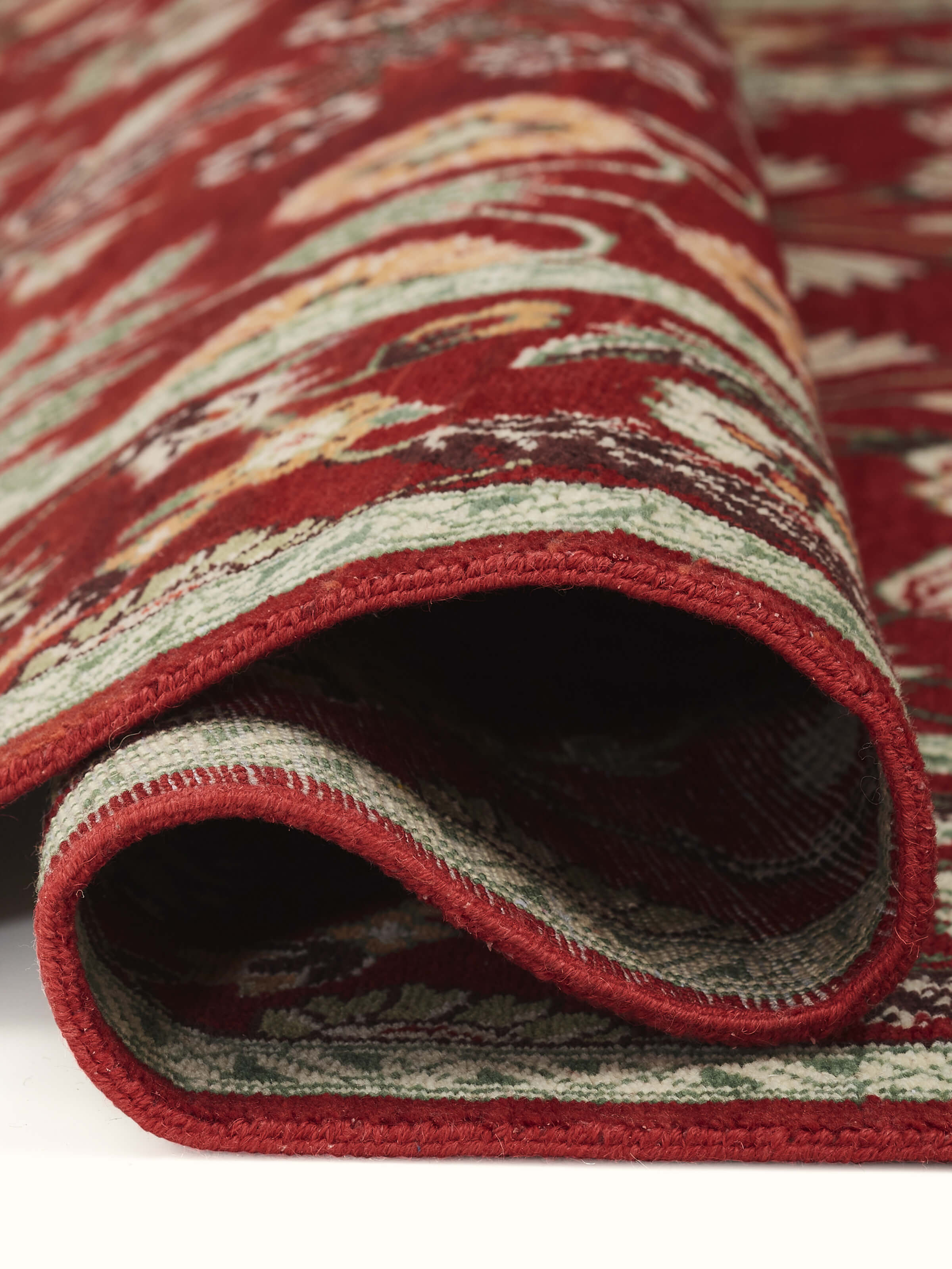 Traditional Persian Red Agra Wool Hand-Knotted Carpet