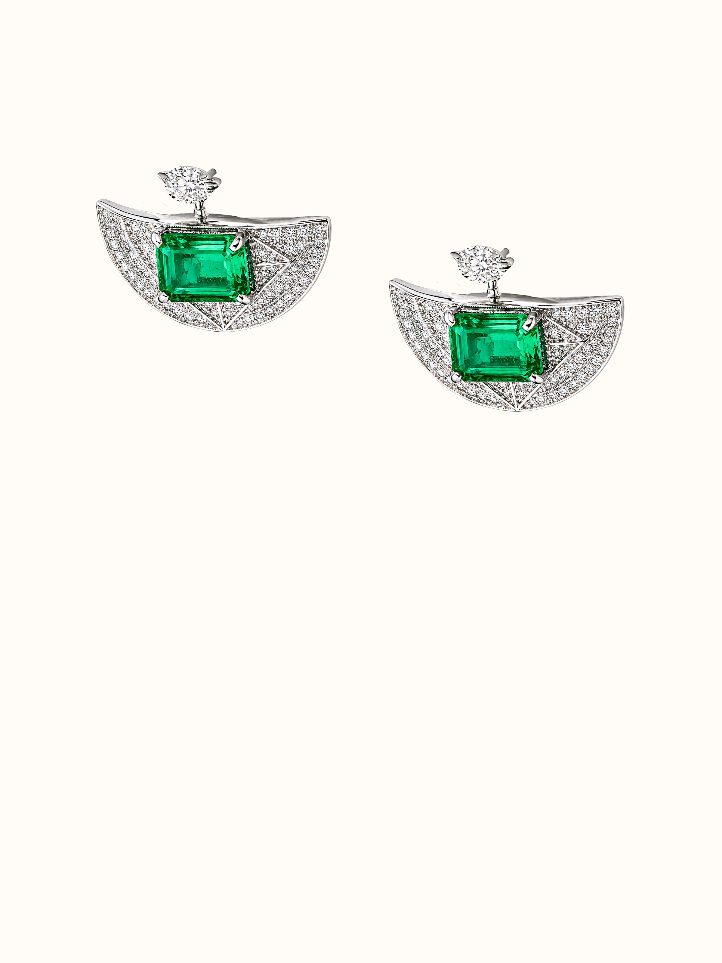 Open Setting 14 Karat White Gold Drop Earrings with Diamond and Solitaire