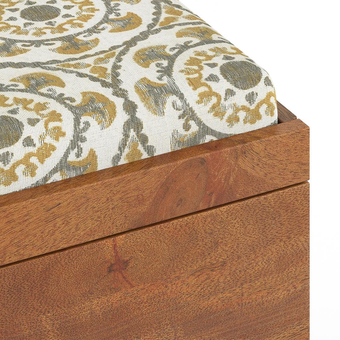 Zephyr Blanket Box In Amber Walnut Finish