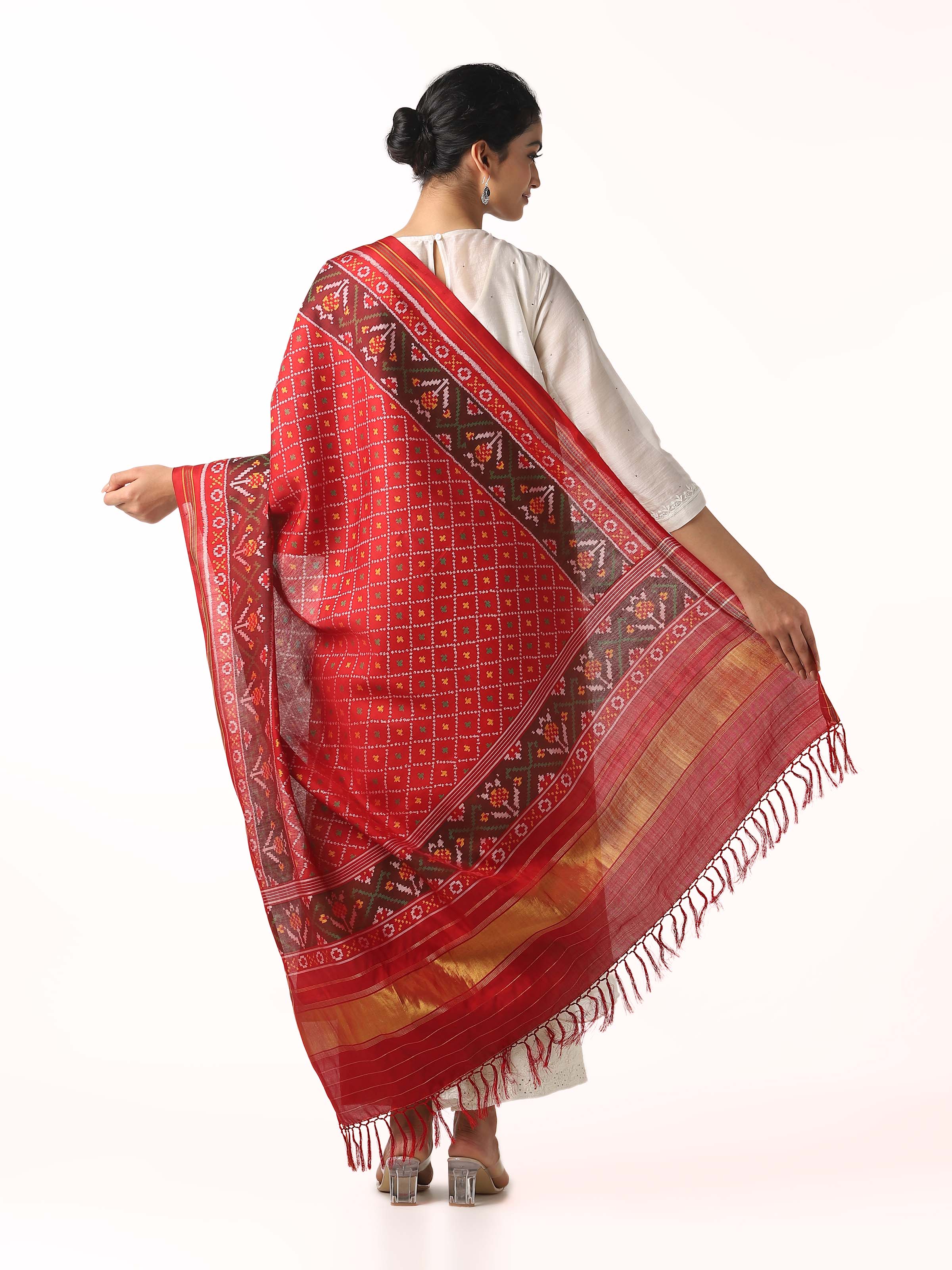 Back view of red silk Patola dupatta showing overall pattern
