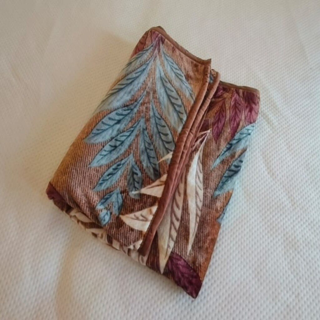 Threads Silky Touch Premium Super Soft Cozy  Single Bed Blanket 220 X 160 Cms