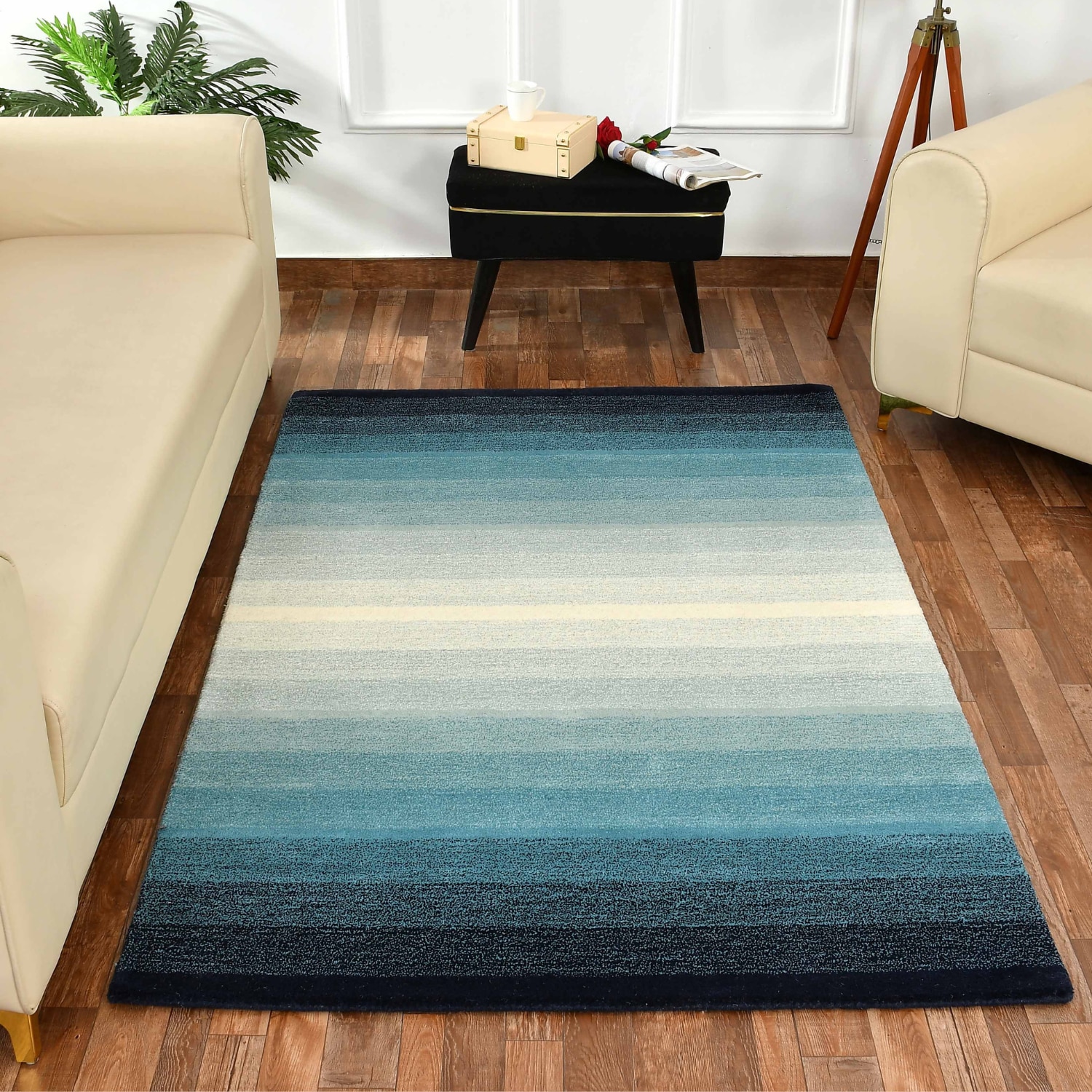 Presto Blue Solid Hand Tufted Wool Carpet 5X7 Feet - Presto