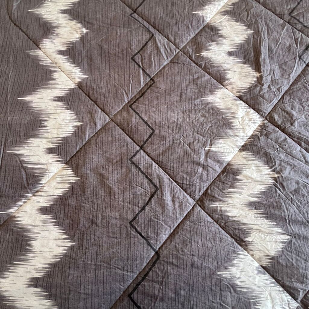 Purple Abstract 300 Cms Cotton Double Bed Size Comforter From Threads