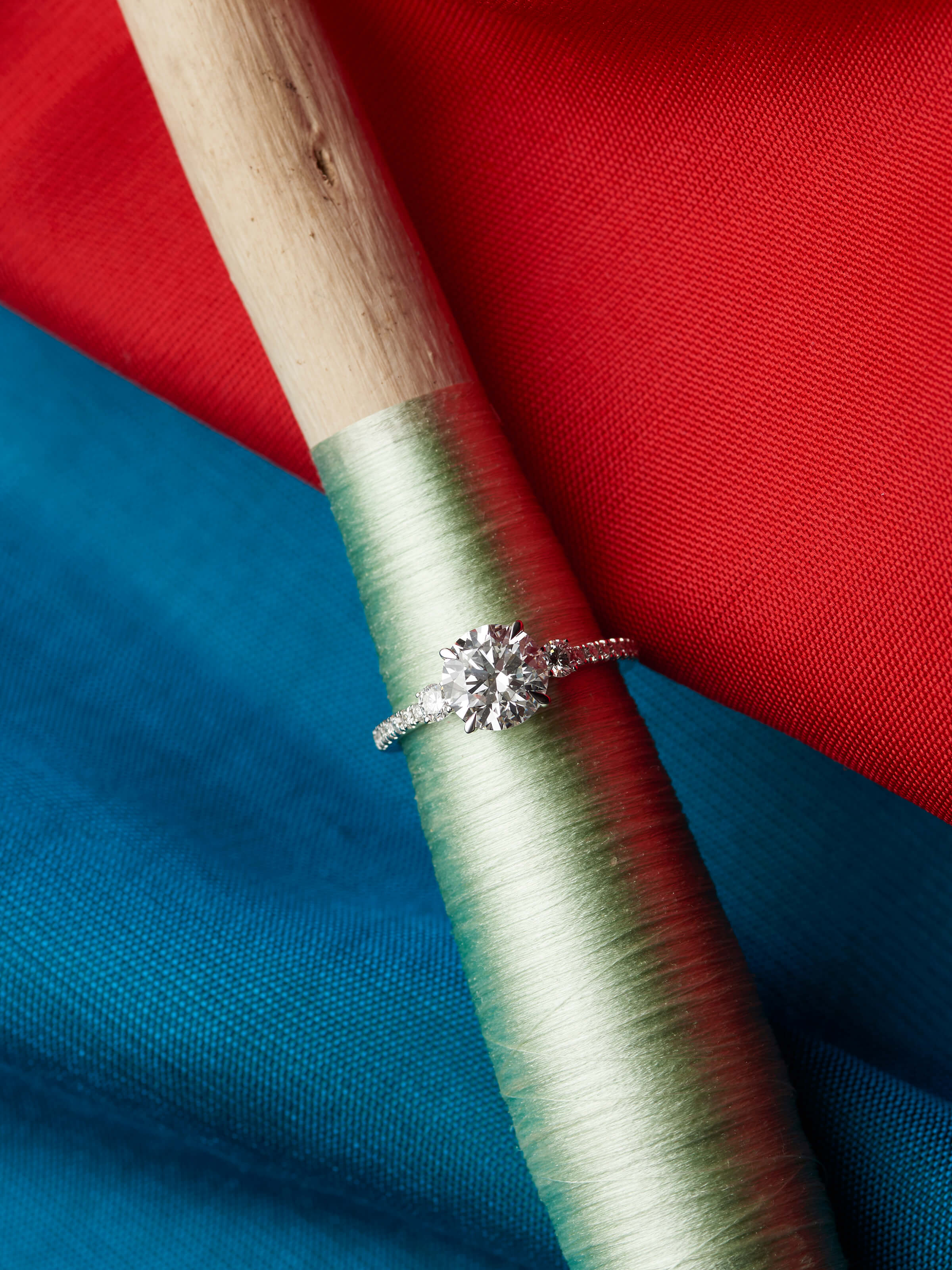 lifestyle view of open setting 14 karat gold ring