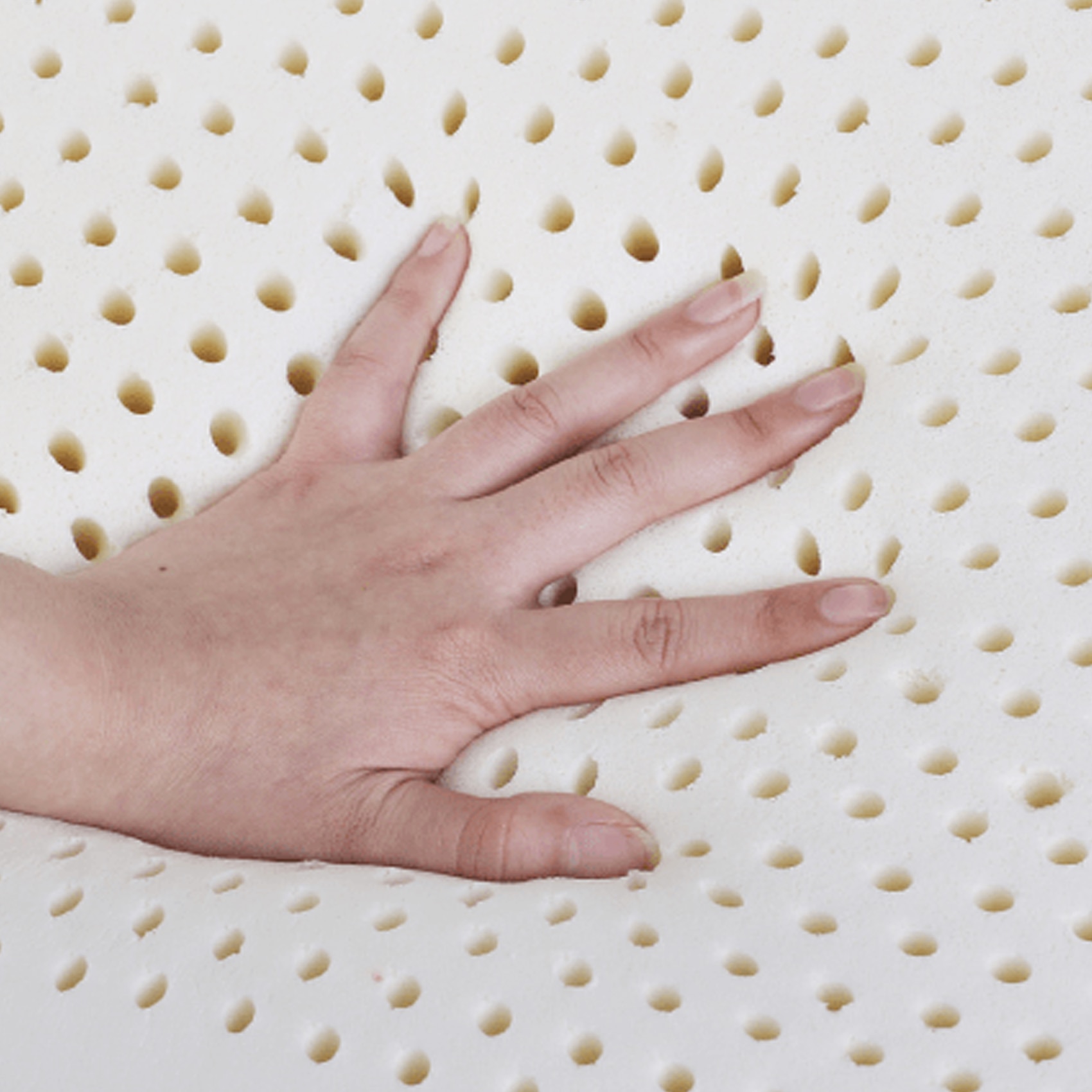 Nirvana Bamboo Fabric with Herb Fresh Technology 7 Zone 4 Inch Queen Latex Foam Mattress L x W 72 inch x66 inch