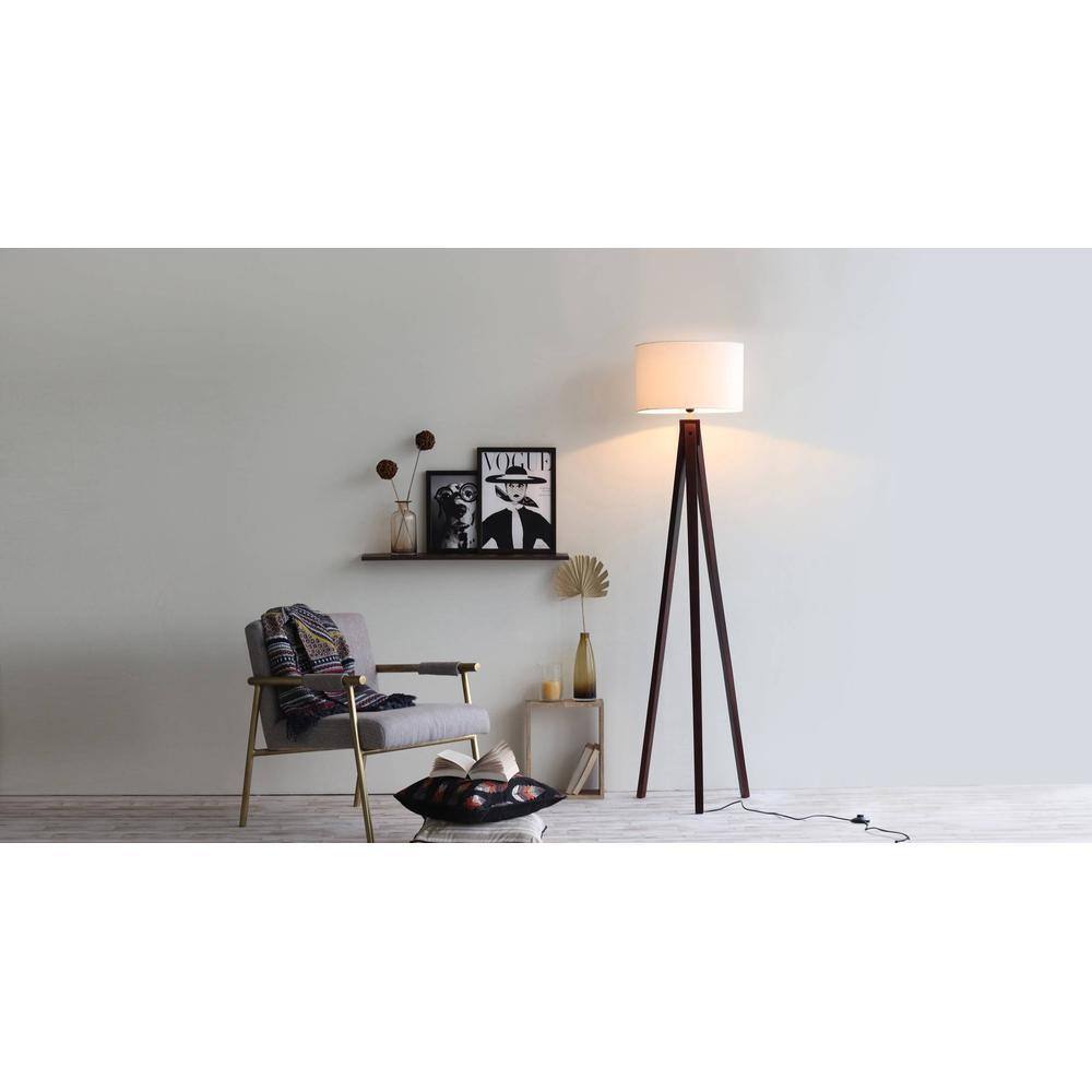 Zetta Floor Lamp