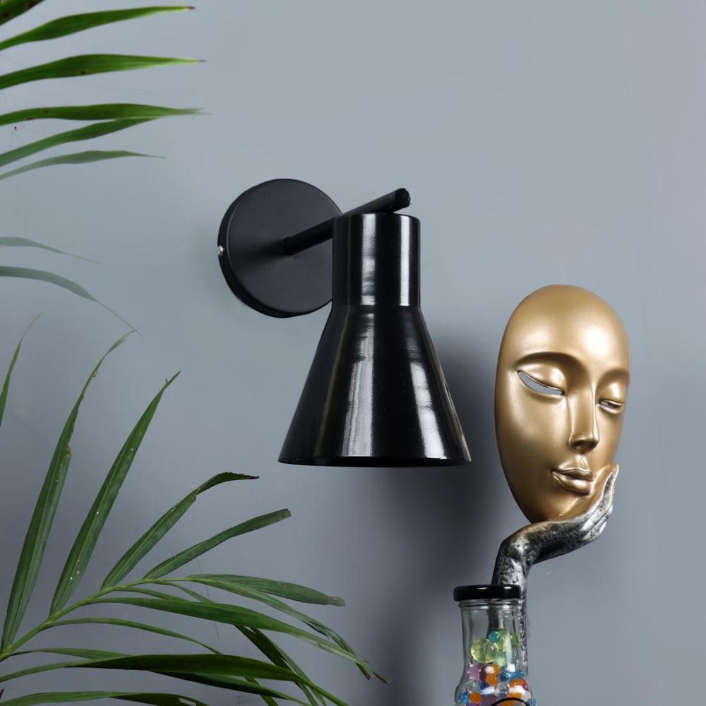 Art Deco Black Metal Wall Light