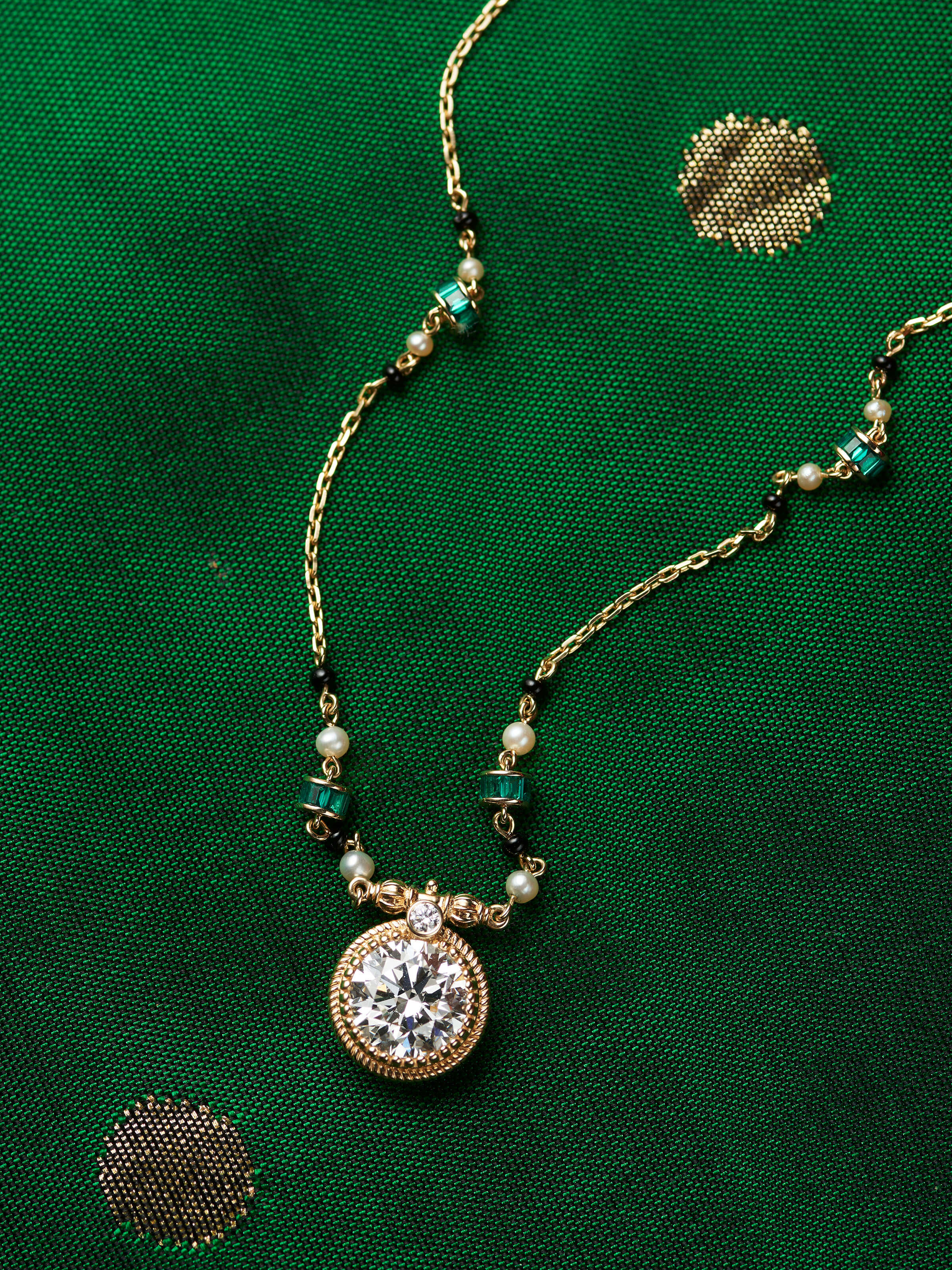 Open Setting 14 karat Gold Mangalsutra