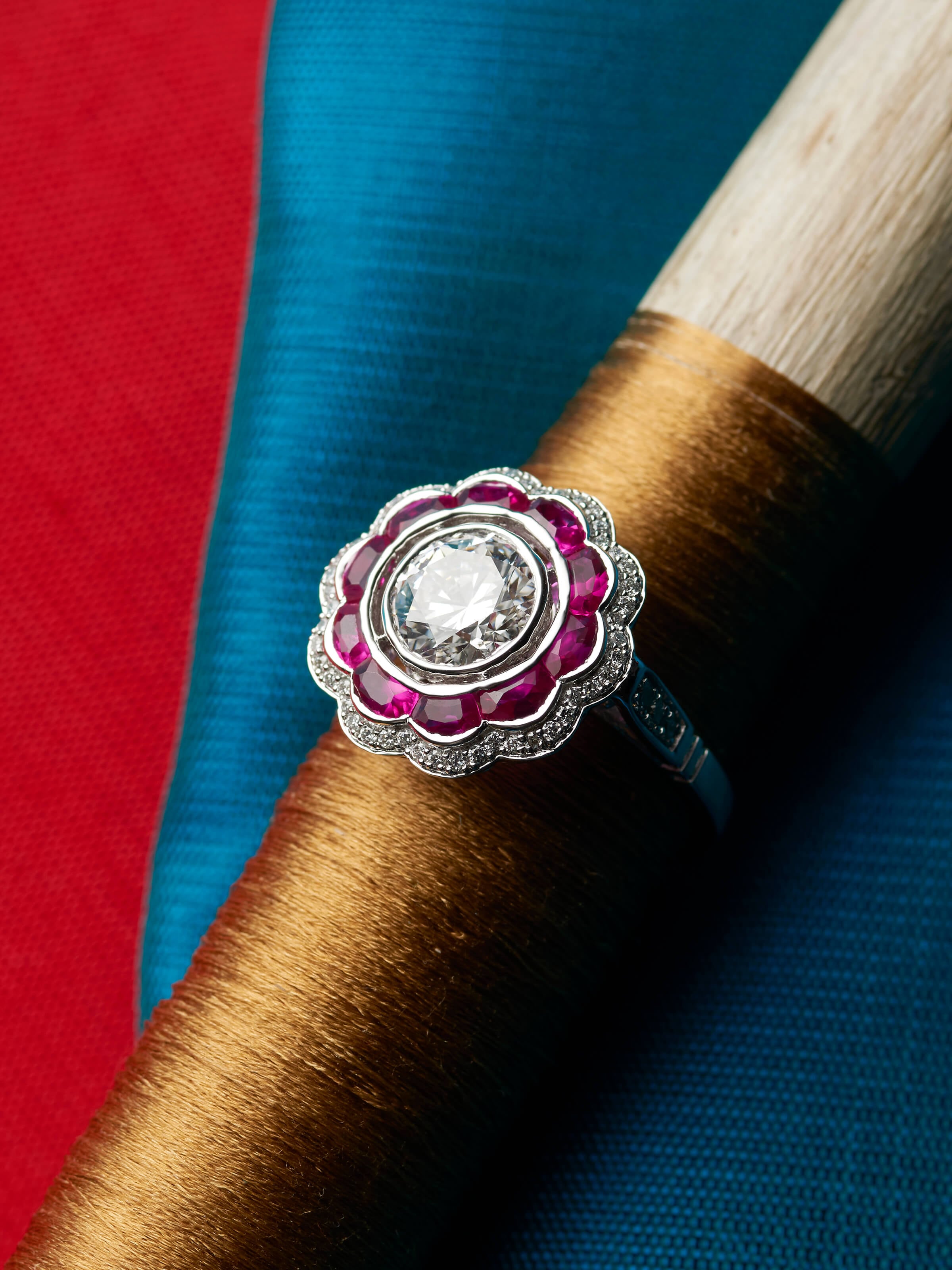 detail view of open setting 14 karat gold ring band