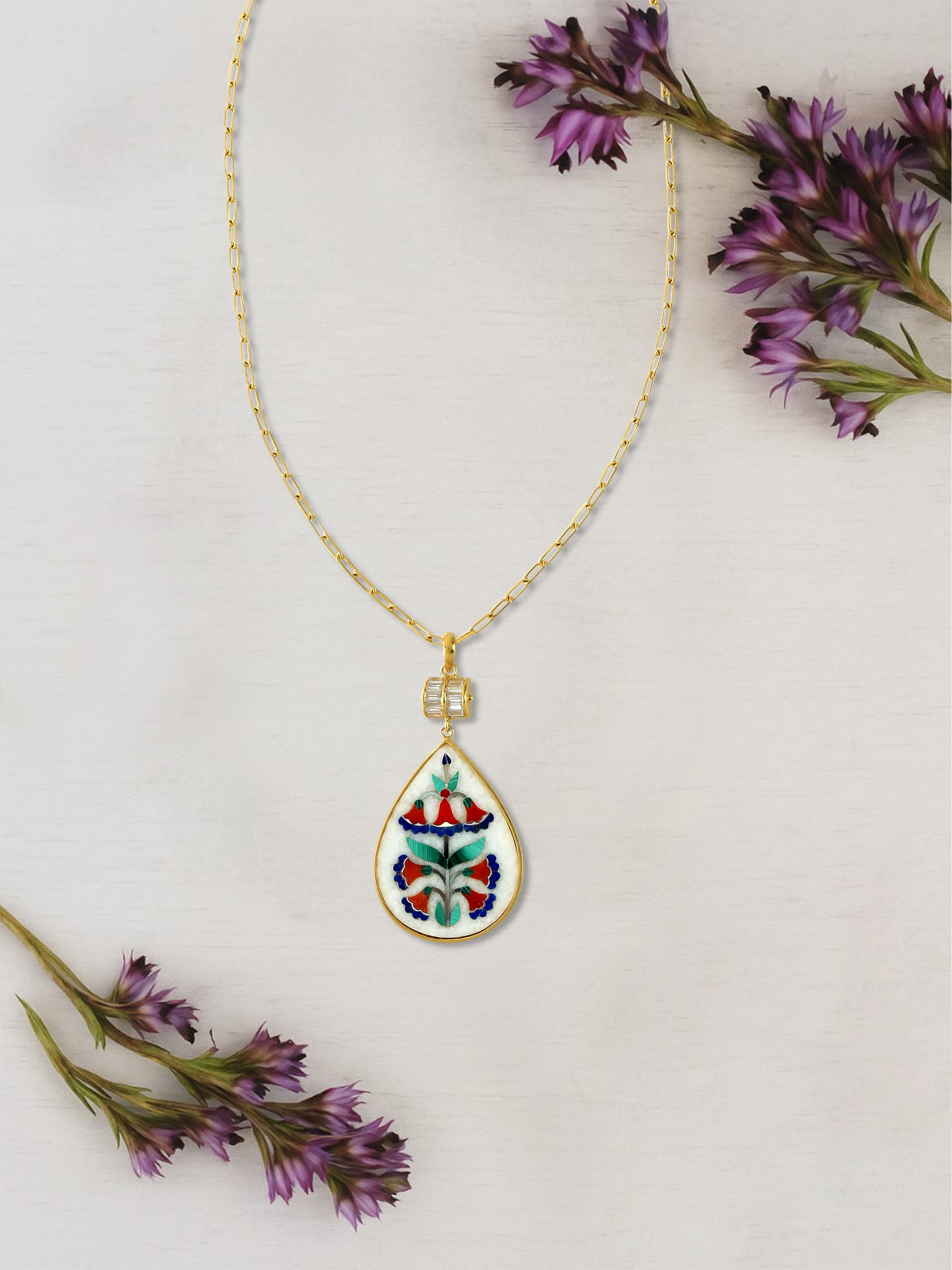 Parchinkari Silver Pendant & Chain