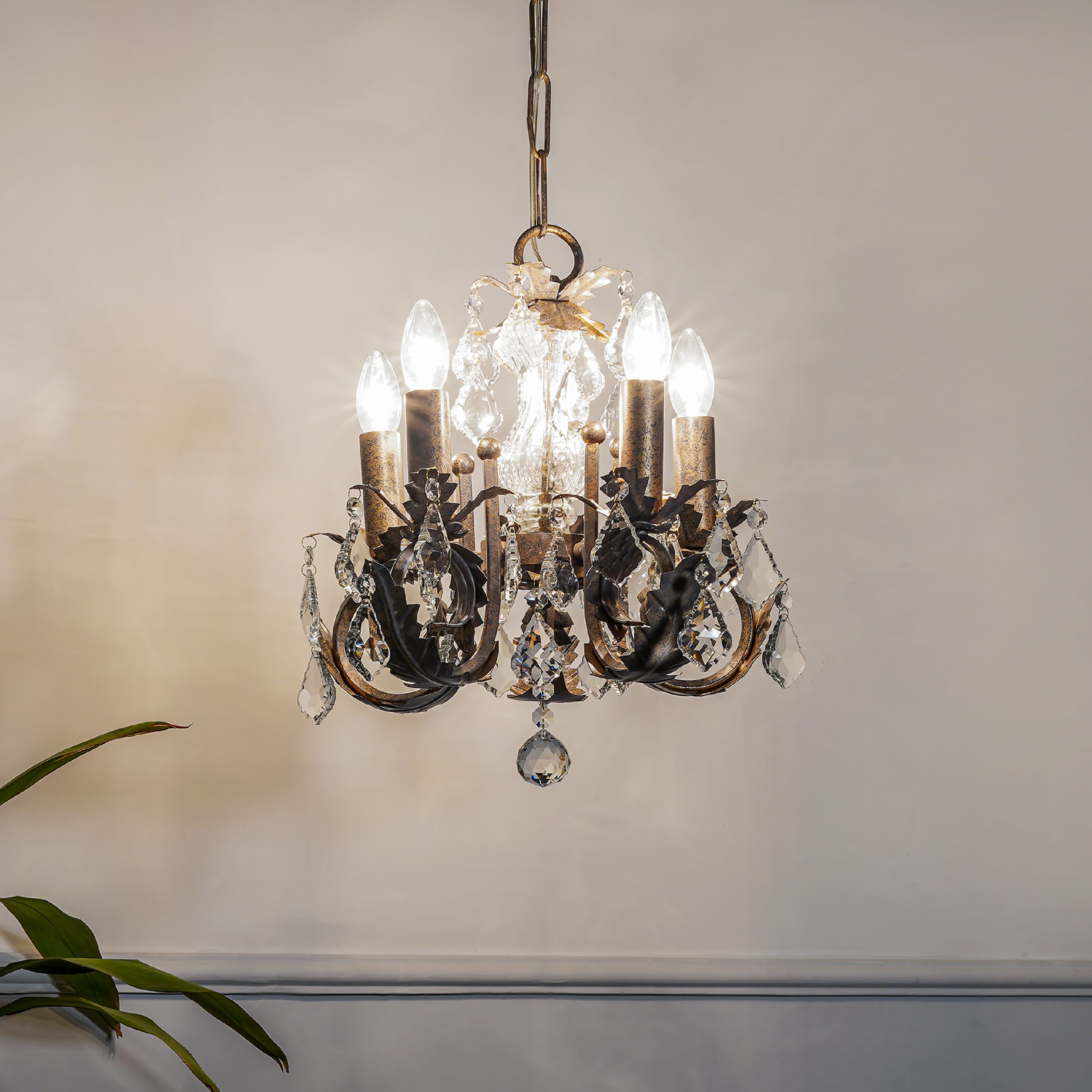 Fabia 3 Light Metal Chandelier
