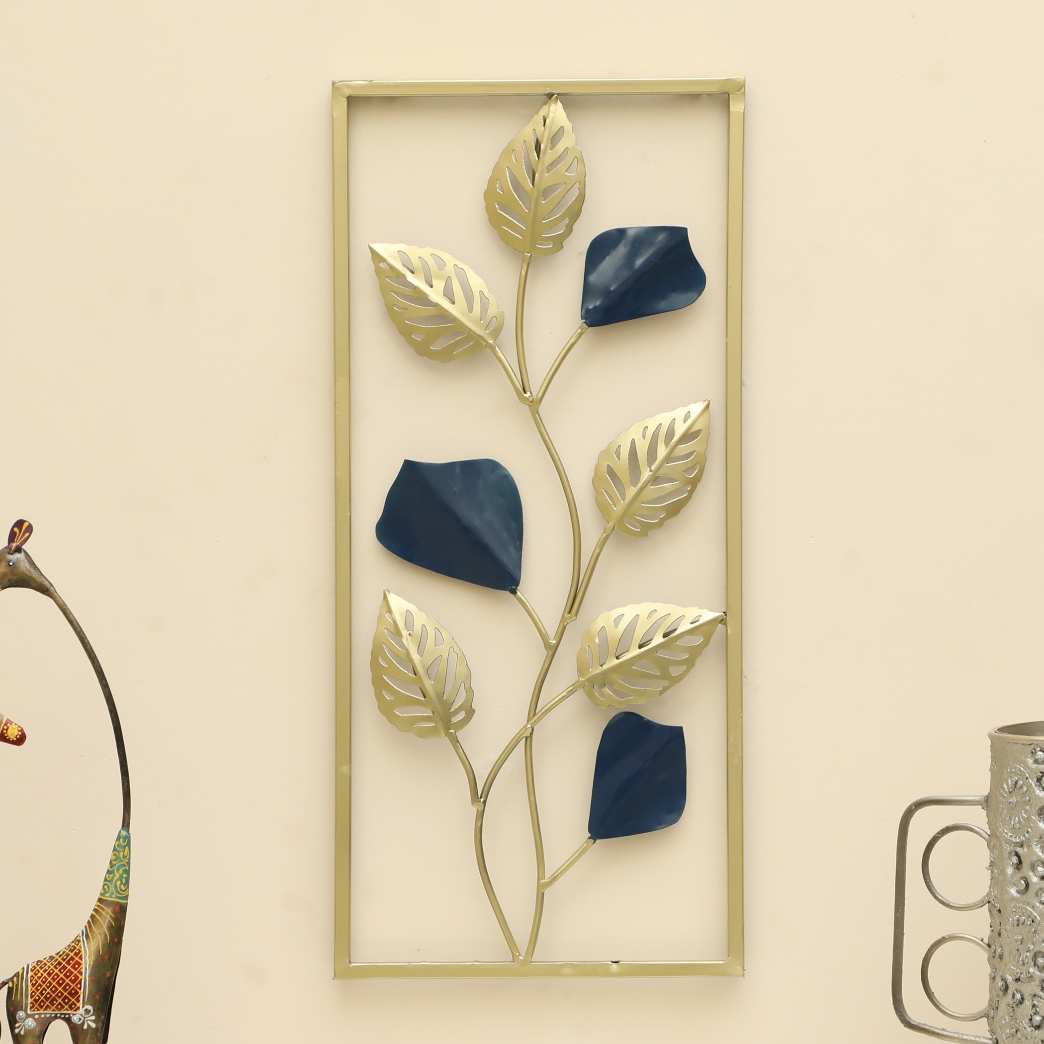 W-Namons Abstract Metal Wall Decor in Multicolor Set of 1 - Vedas Exports