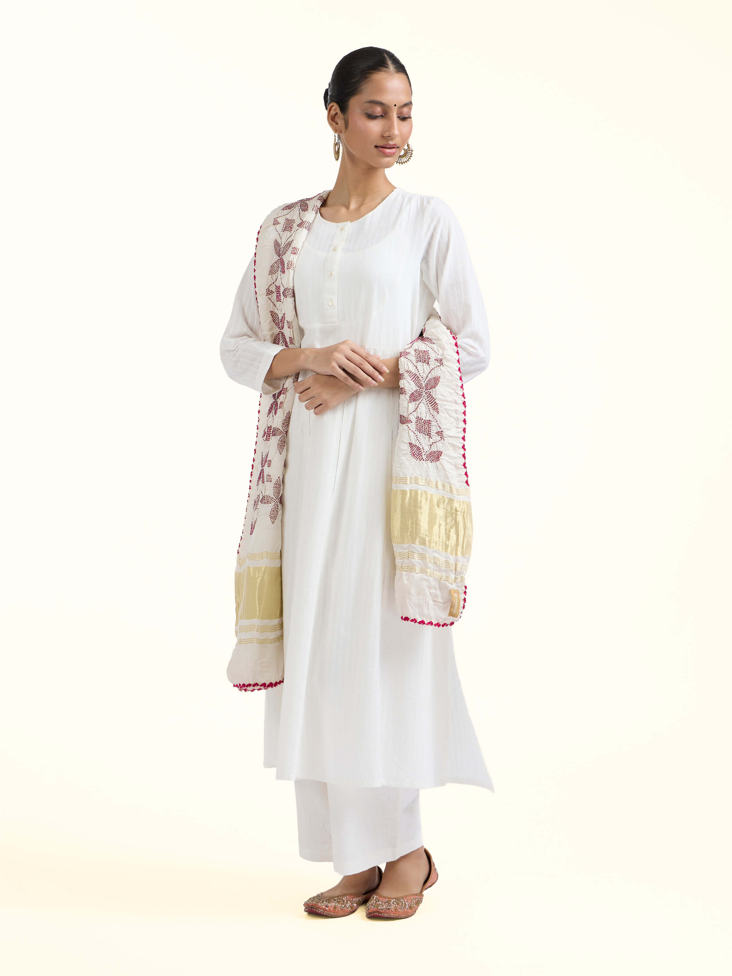 Off-white Bandhani Tie & Dye Dupatta
