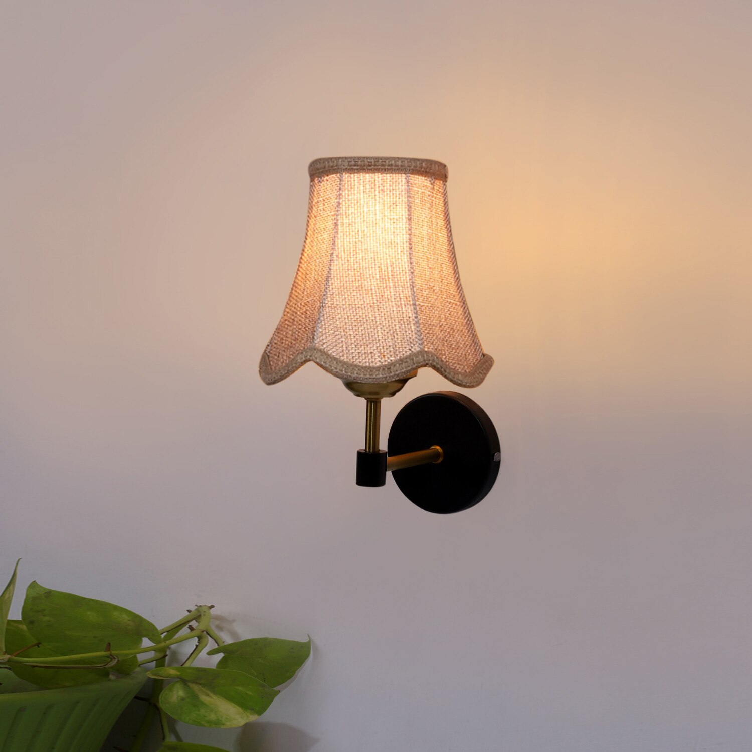 Devansh Gold Wall Mounted Lamp With Beige Jute Shade