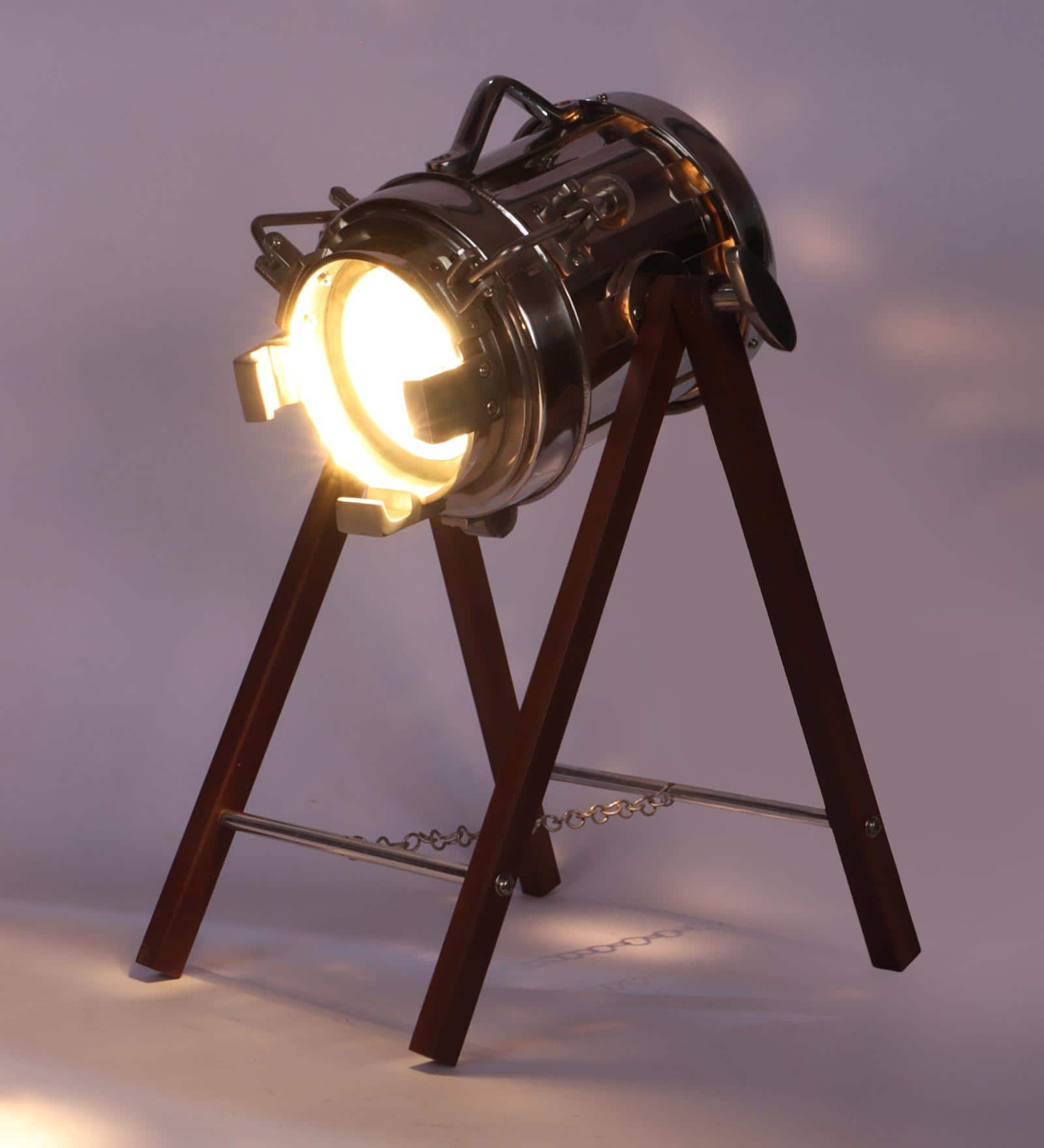Lense Study Lamp in SS Polished Shade