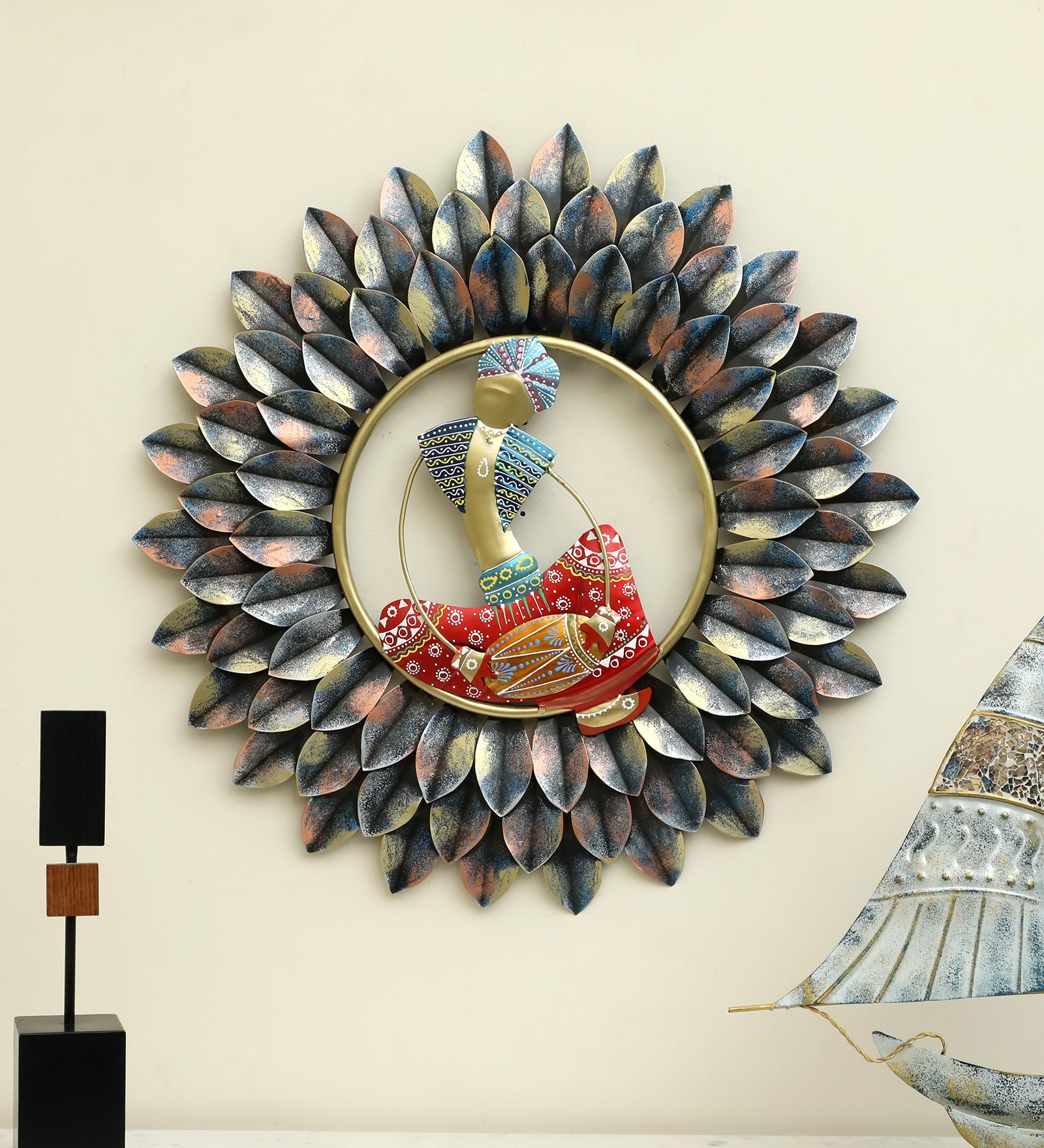 W-Shaurya Abstract Metal Wall Decor in Multicolor Set of 1 - Vedas Exports