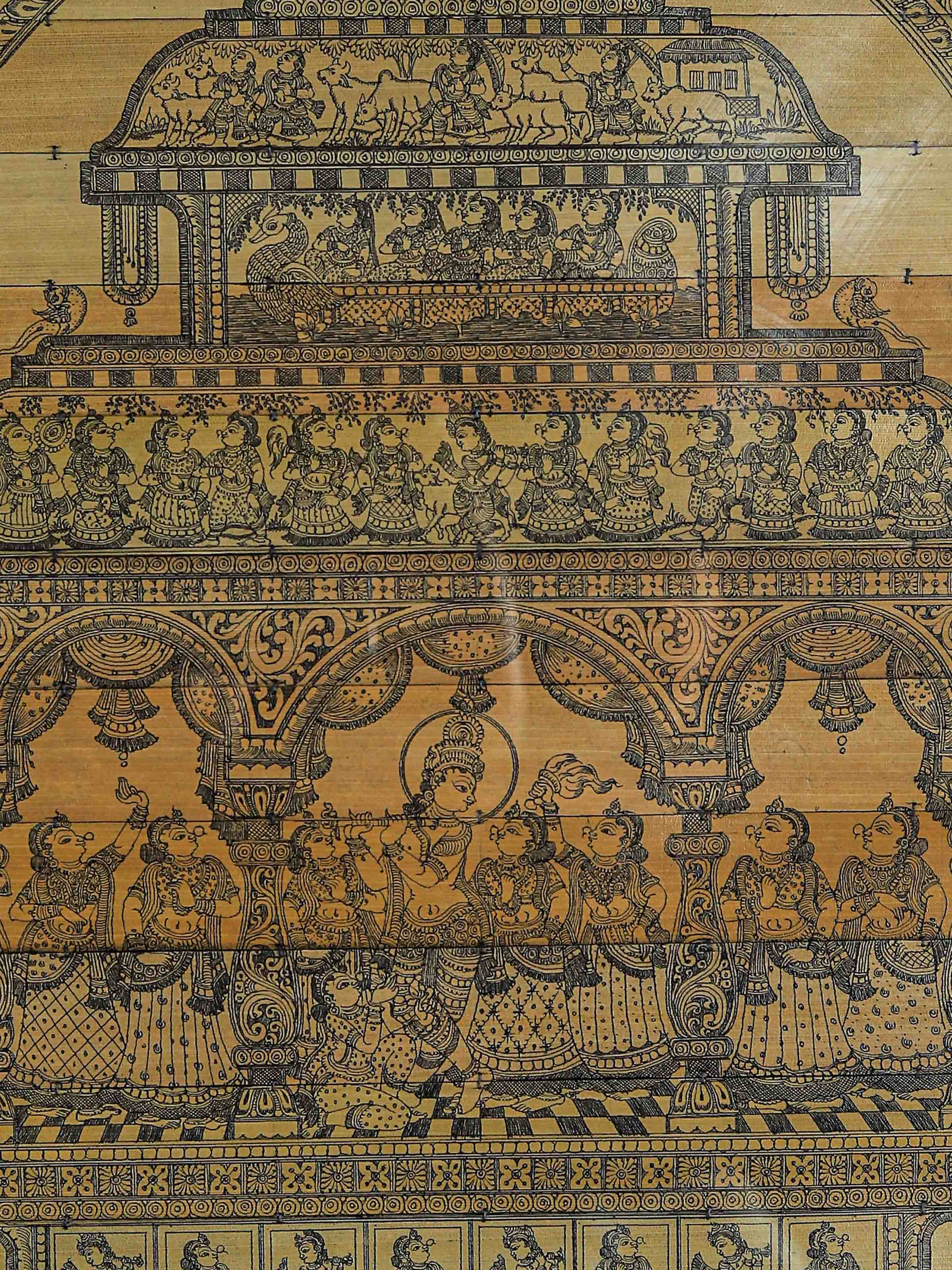 Radha Krishna Engraved Leaf Engraving
