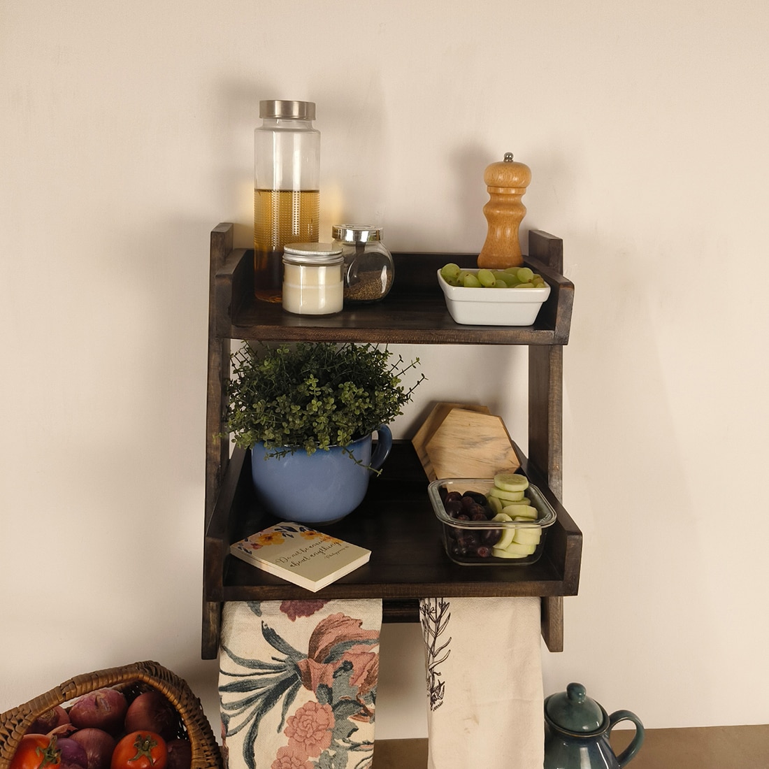 Calista Wooden Shelf Ladder