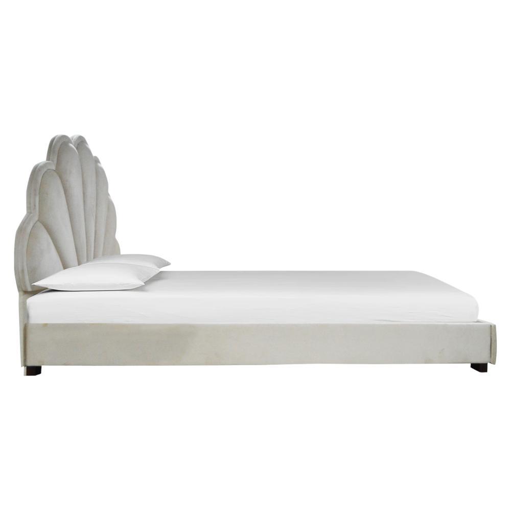Plush Retreat Non Storage Bed