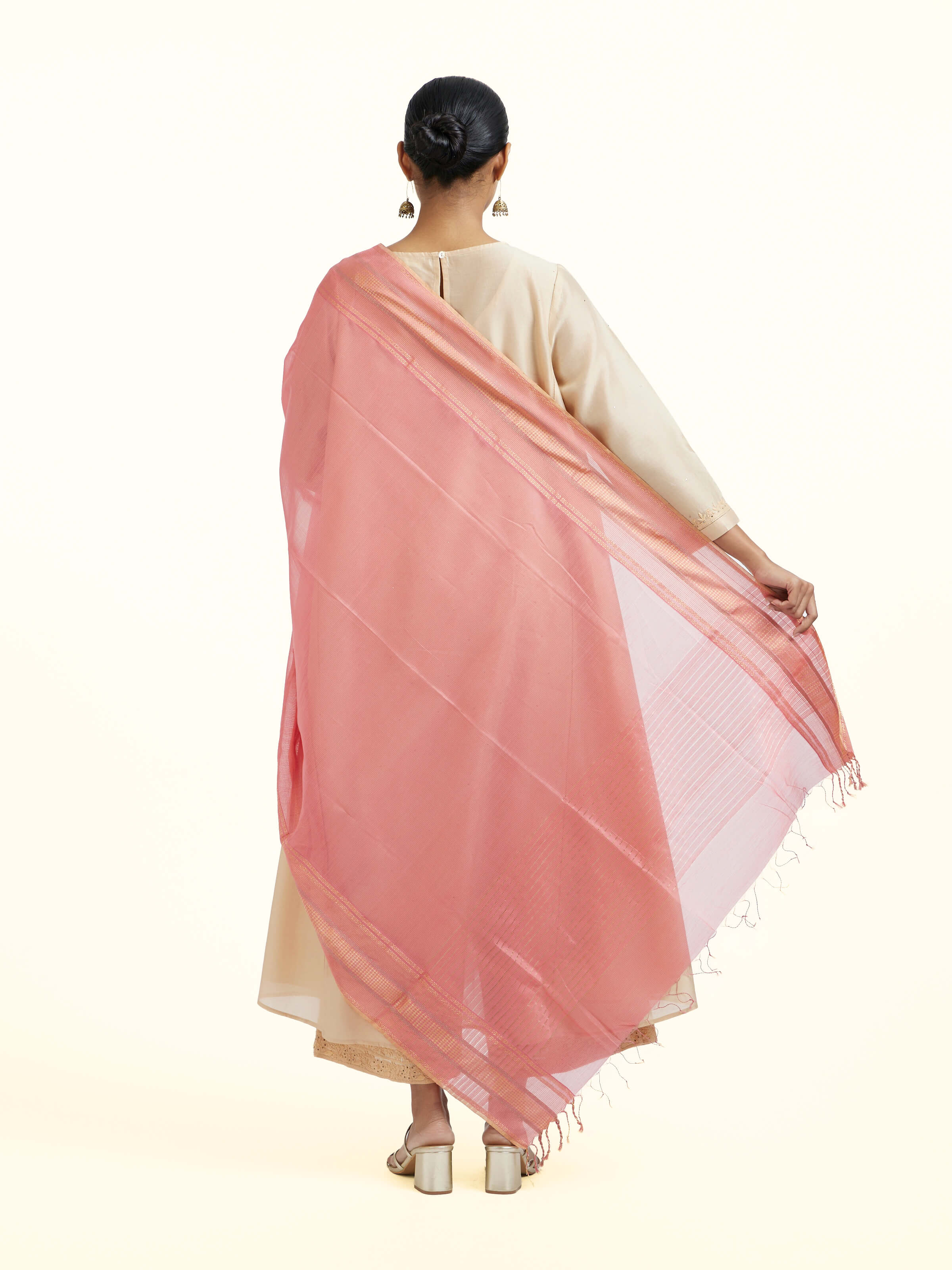Light Pink Cotton Silk Maheshwari Handloom Dupatta