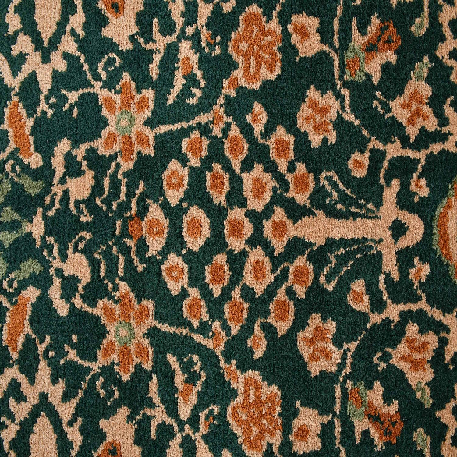 Multicolor Traditional Machine Made Polyester 6 X 9 Feet Carpet