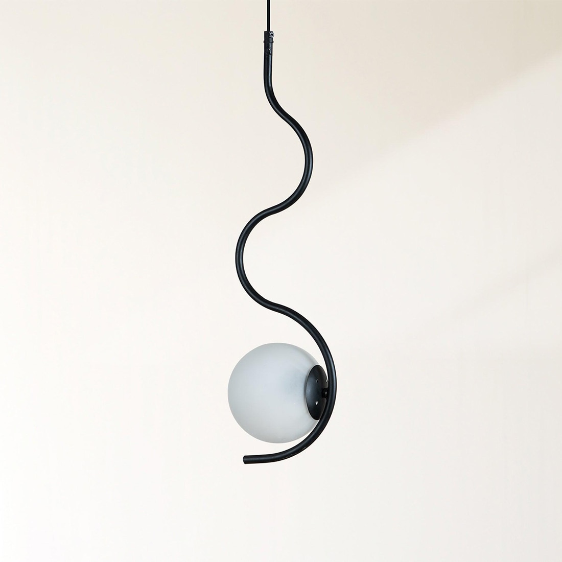 Billow Handcrafted Hanging Lamp
