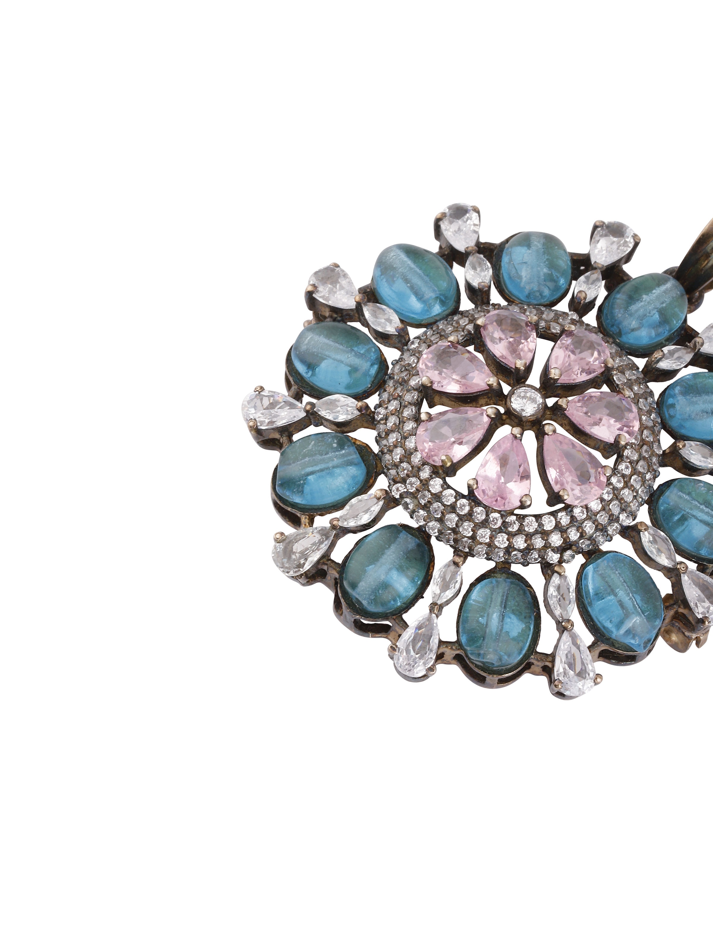 top view of silver smithing yellow gold brooch pin
