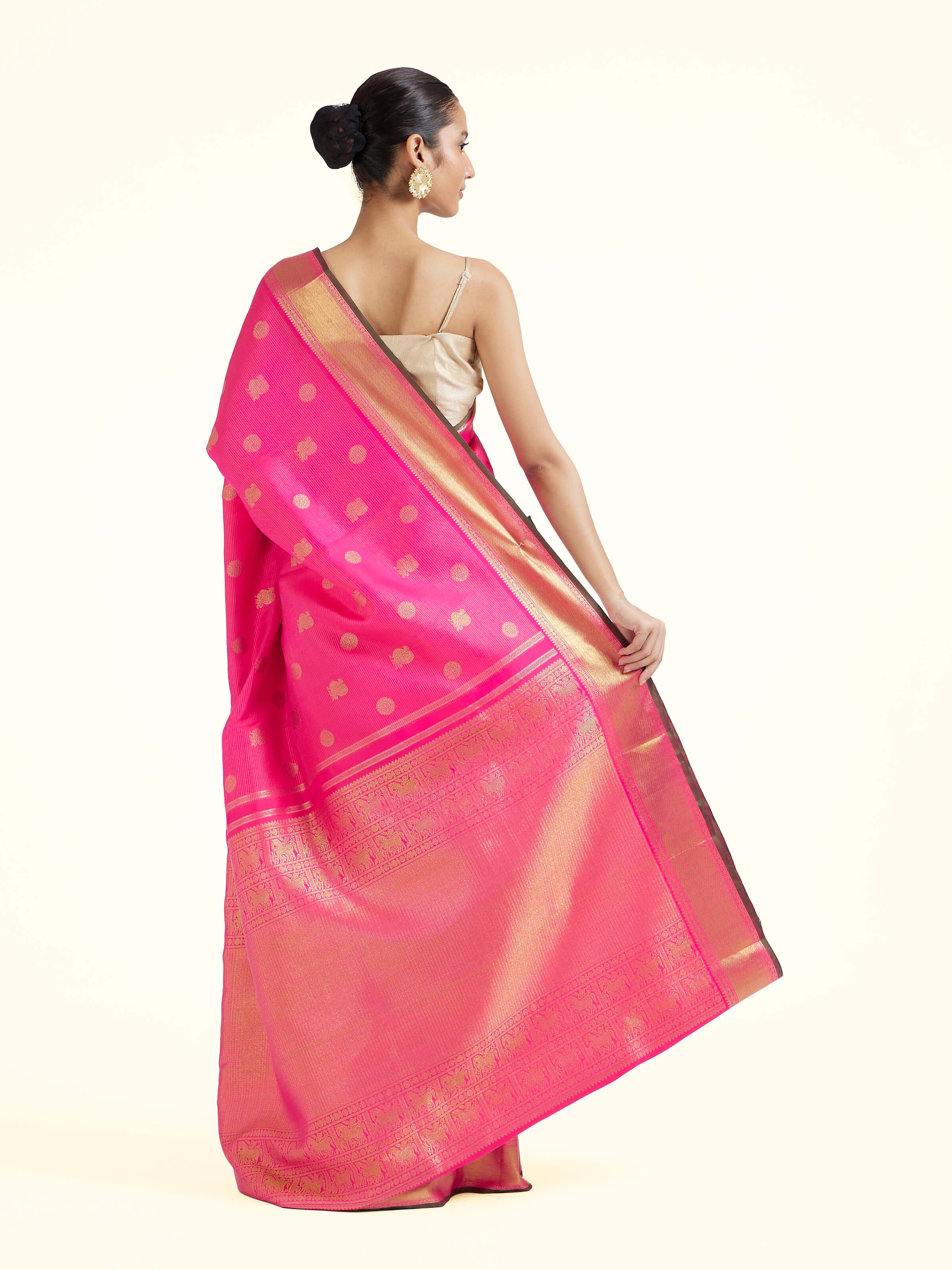 Back view of pink silk Kancheepuram saree with ornate pallu design