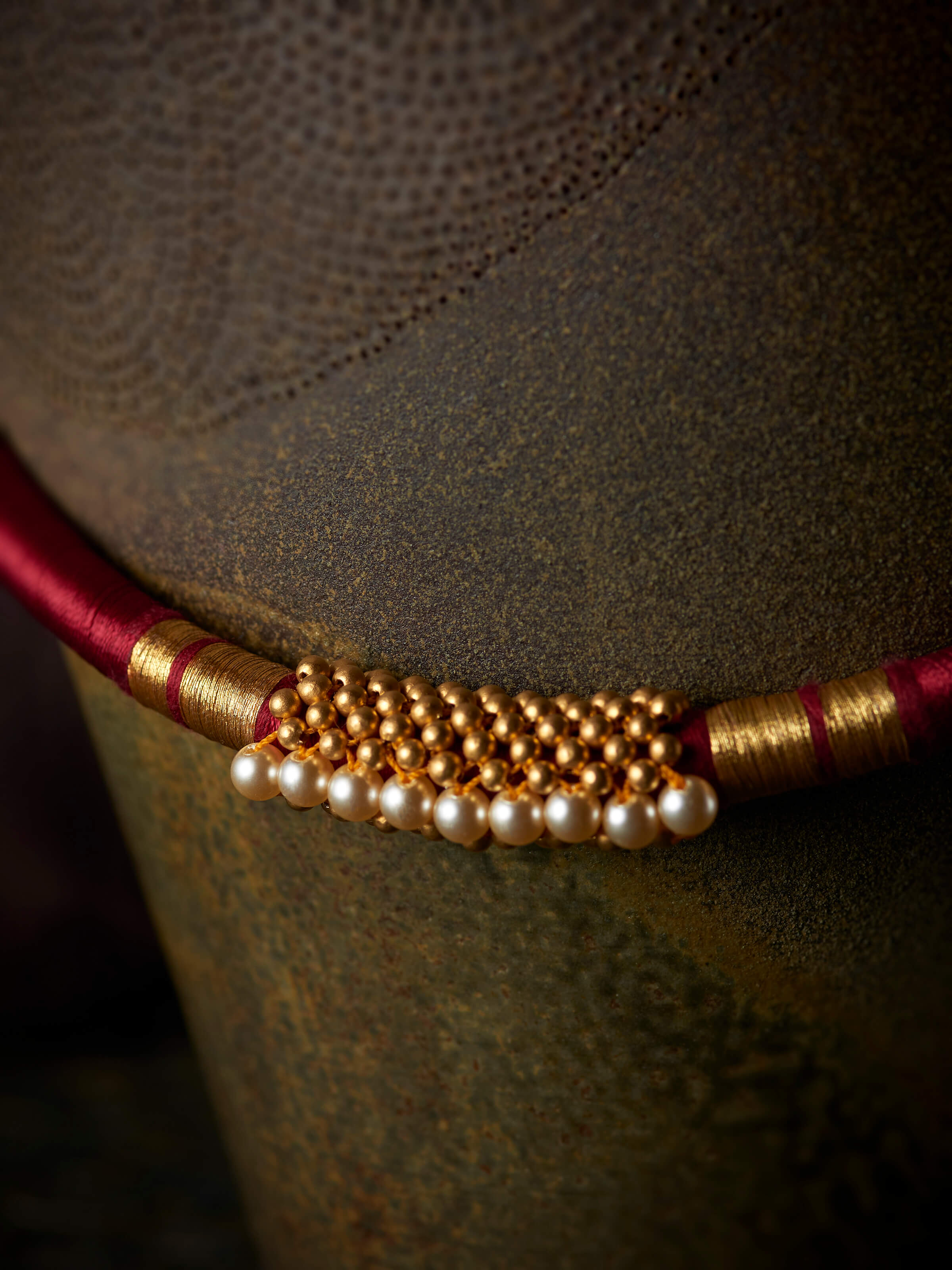Thushi 22 Karat Gold Collar Necklace