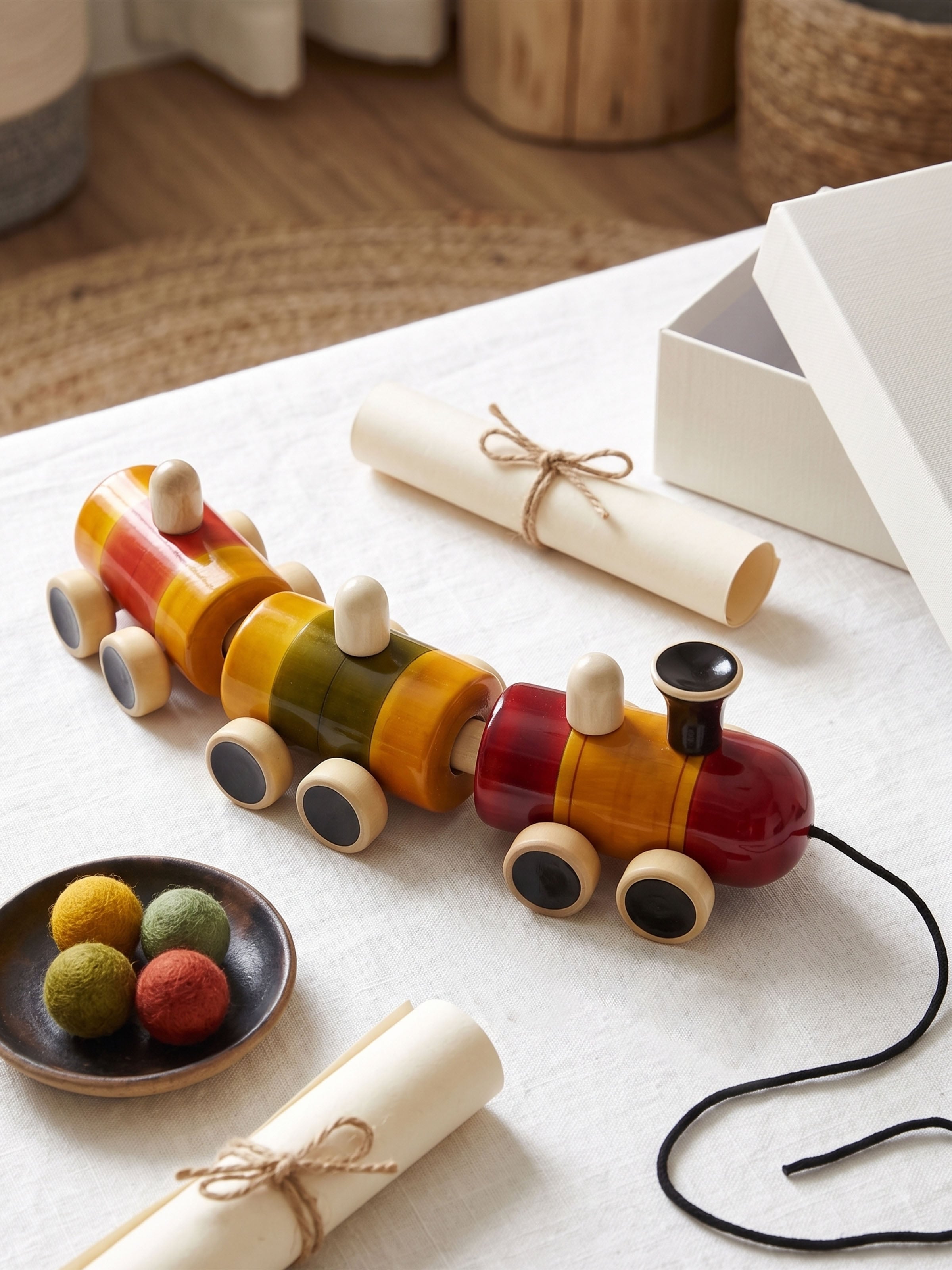 Channapatna White Wood Pom Pom Rail Toy