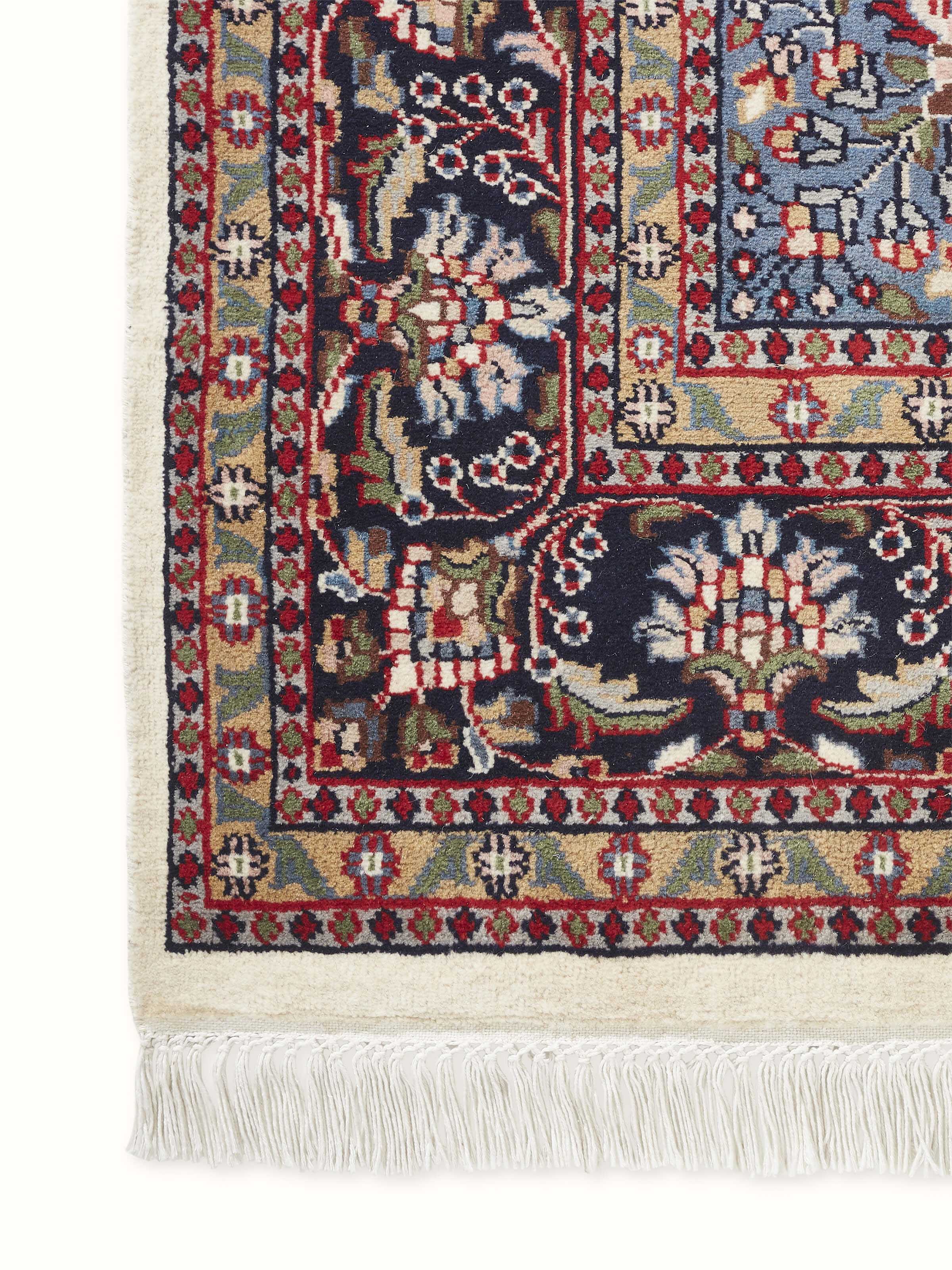 Traditional Persian Gwalior Wool Hand-Knotted Carpet