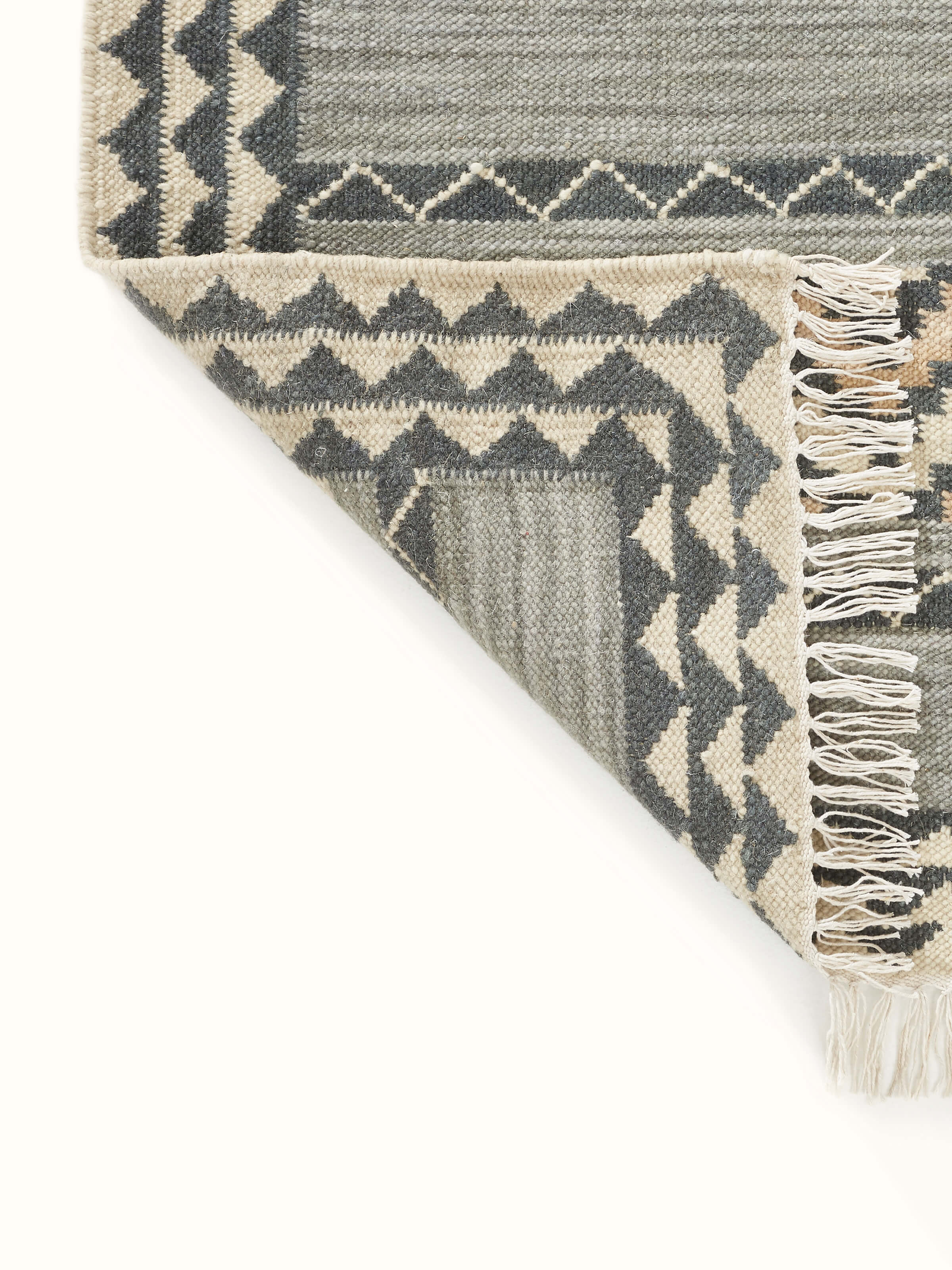 Rear view displaying the backing and overall structure