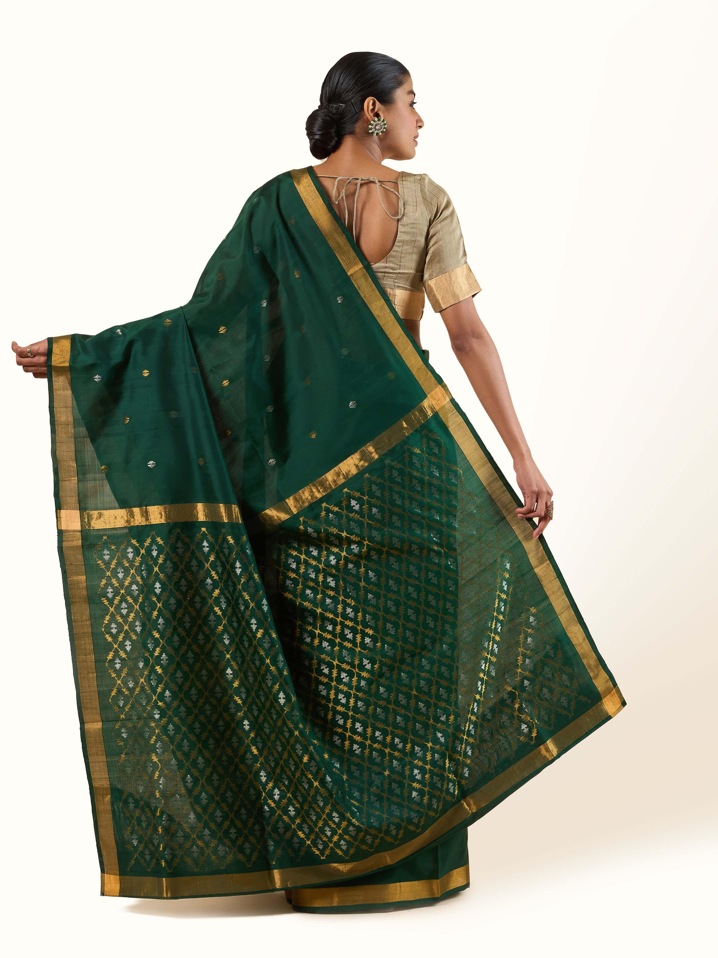 Back view of Mulberry Silk Uppada Jamdani Saree illustrating its border design and craftsmanship