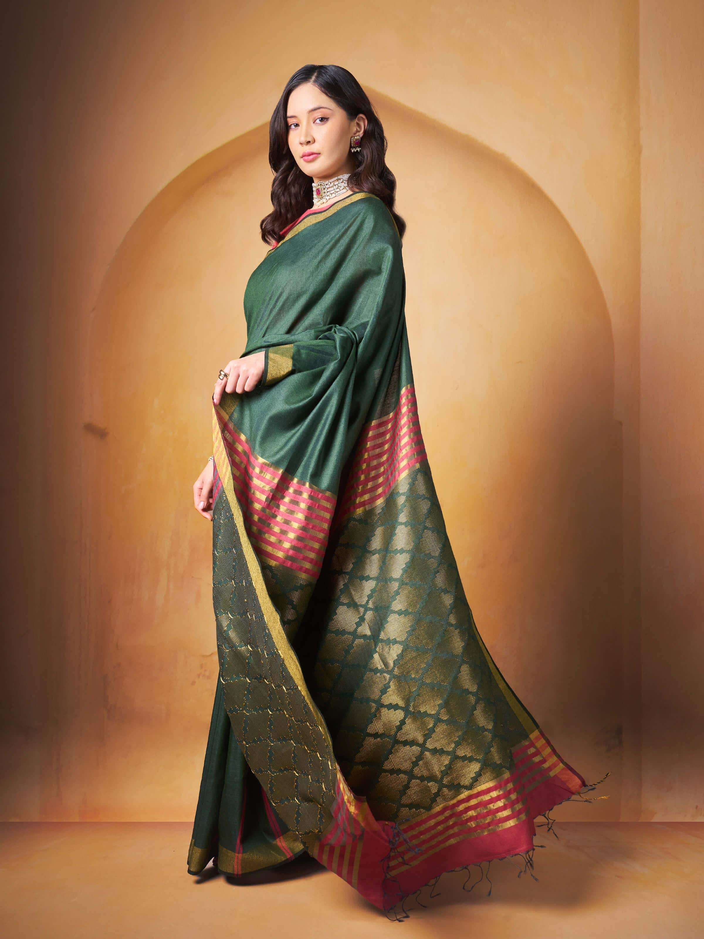 Angled view displaying detailed weaving and fabric flow