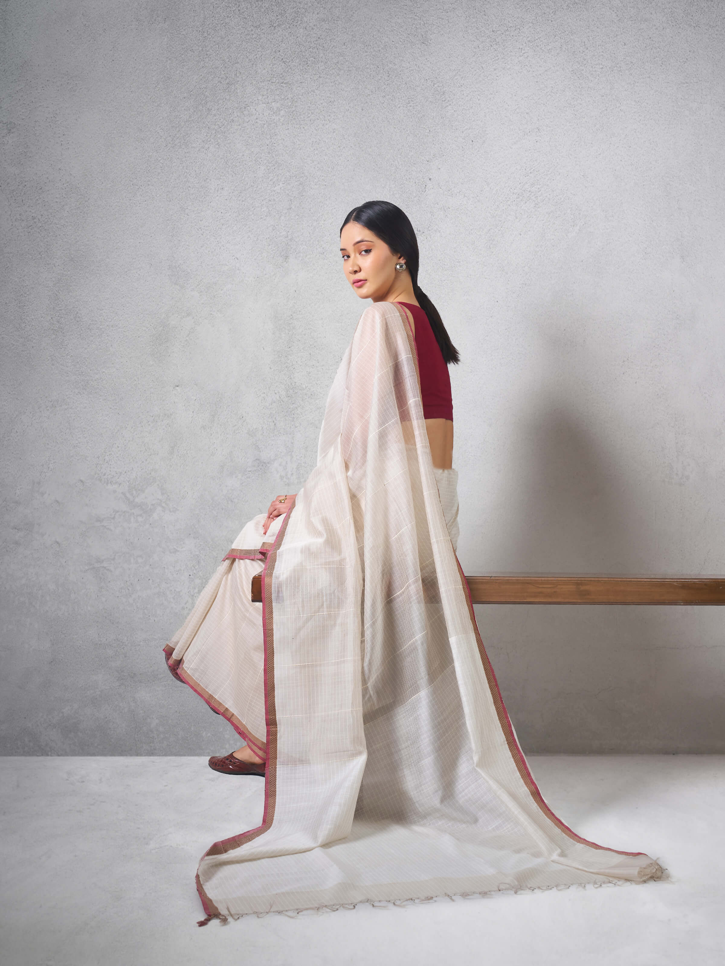 Cream Cotton Silk Maheshwari Saree