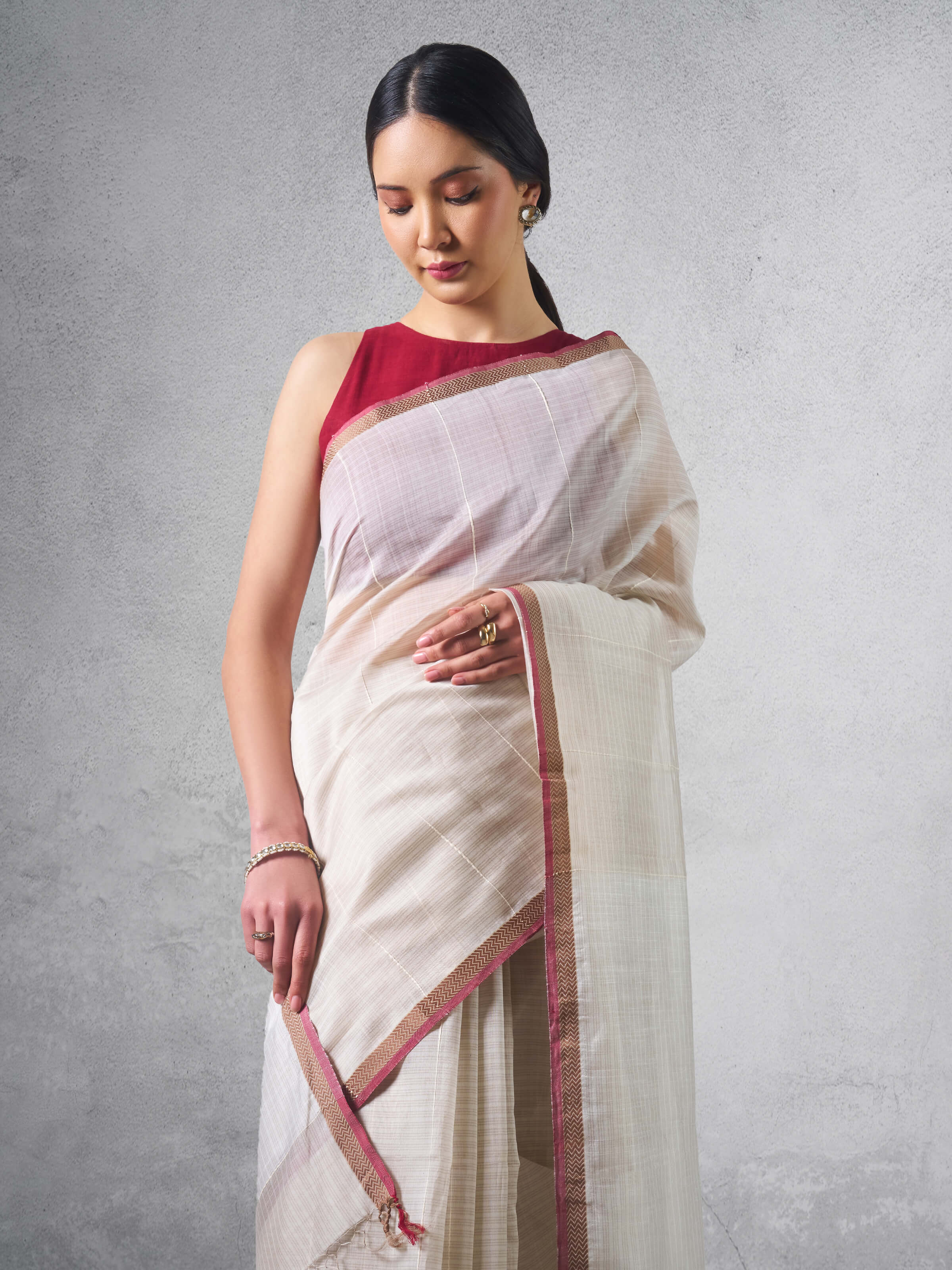 Cream Cotton Silk Maheshwari Saree