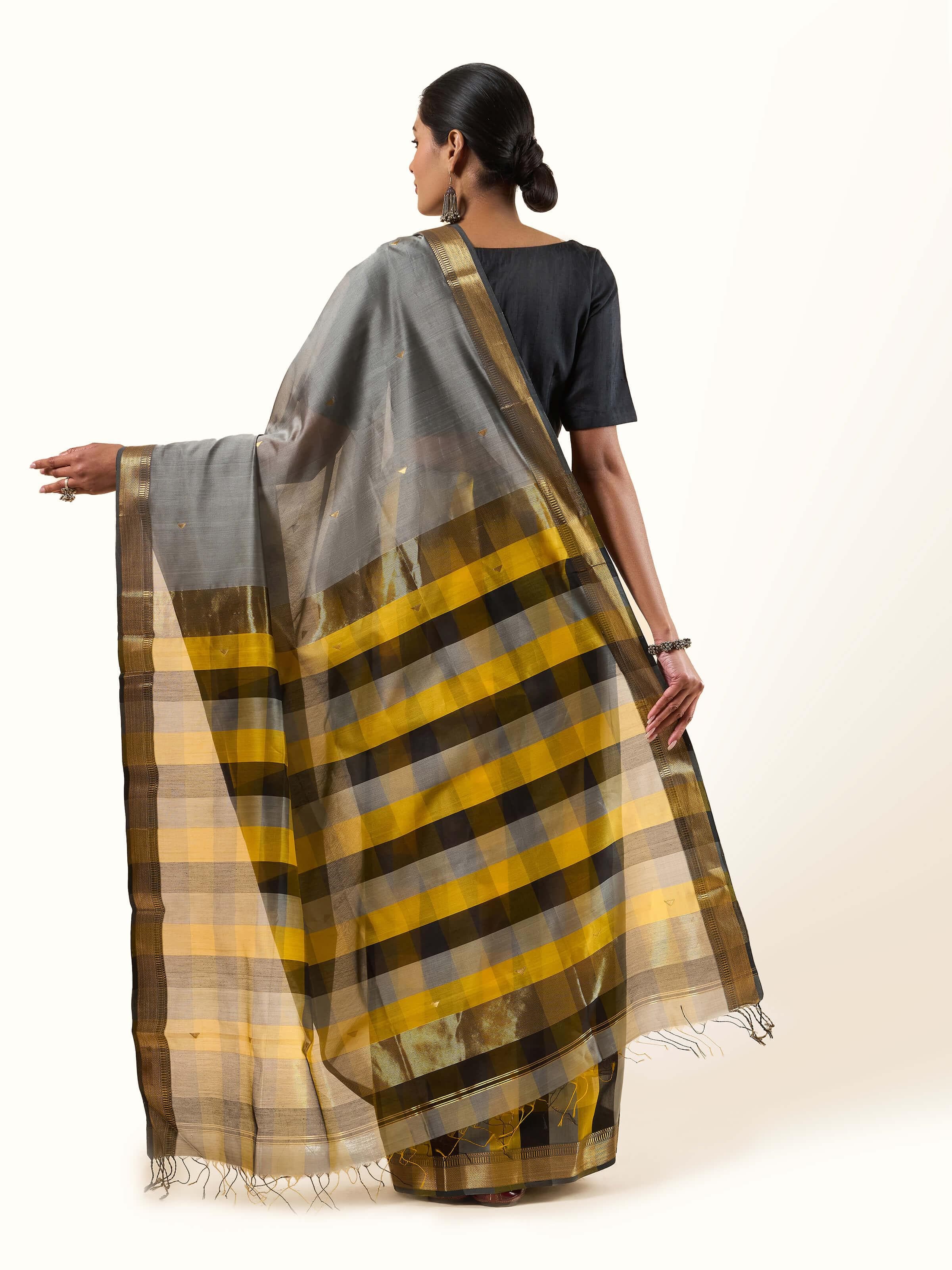 Grey Cotton Silk Maheshwari Saree