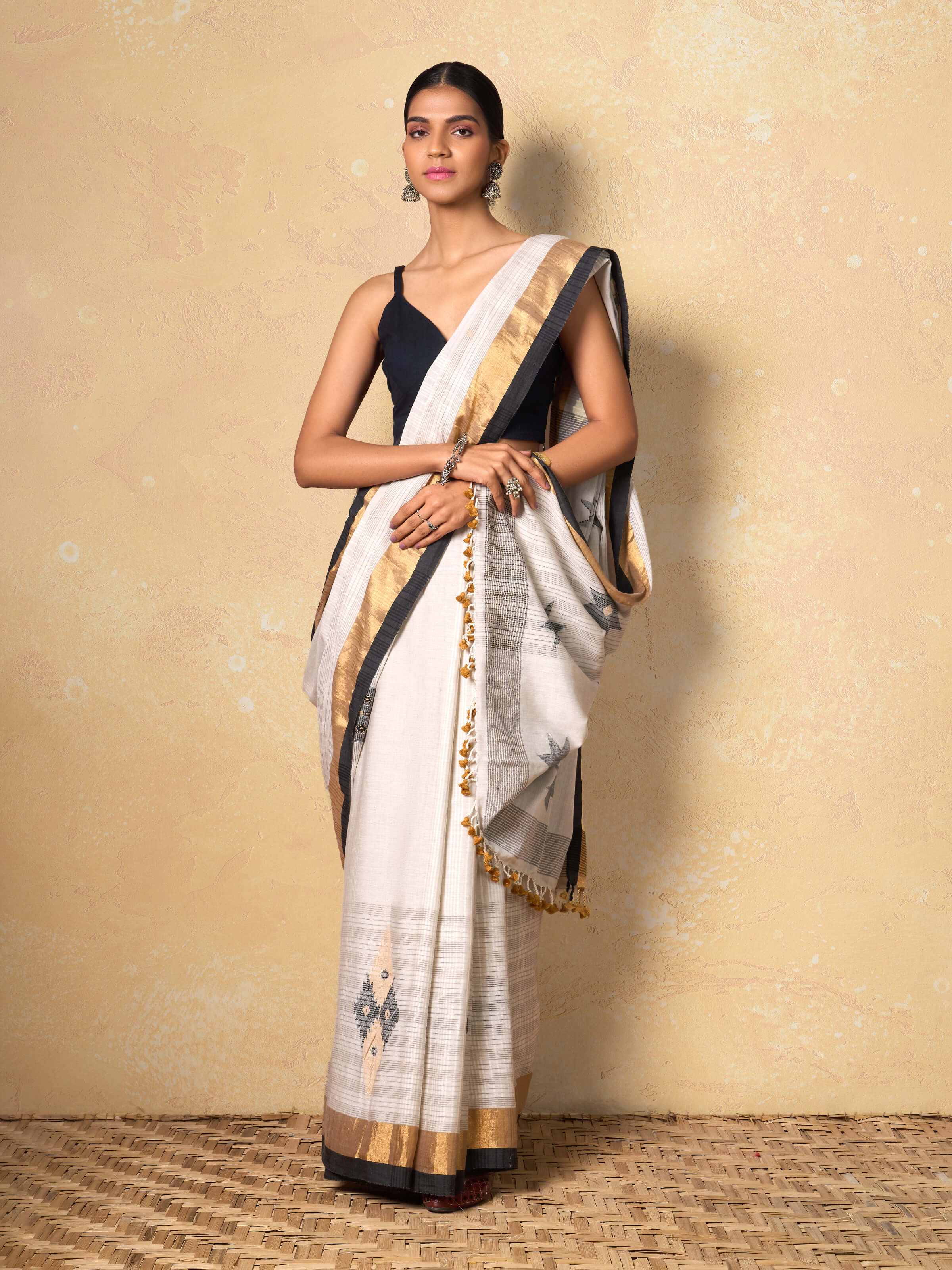 Grey Cotton Bengal Saree