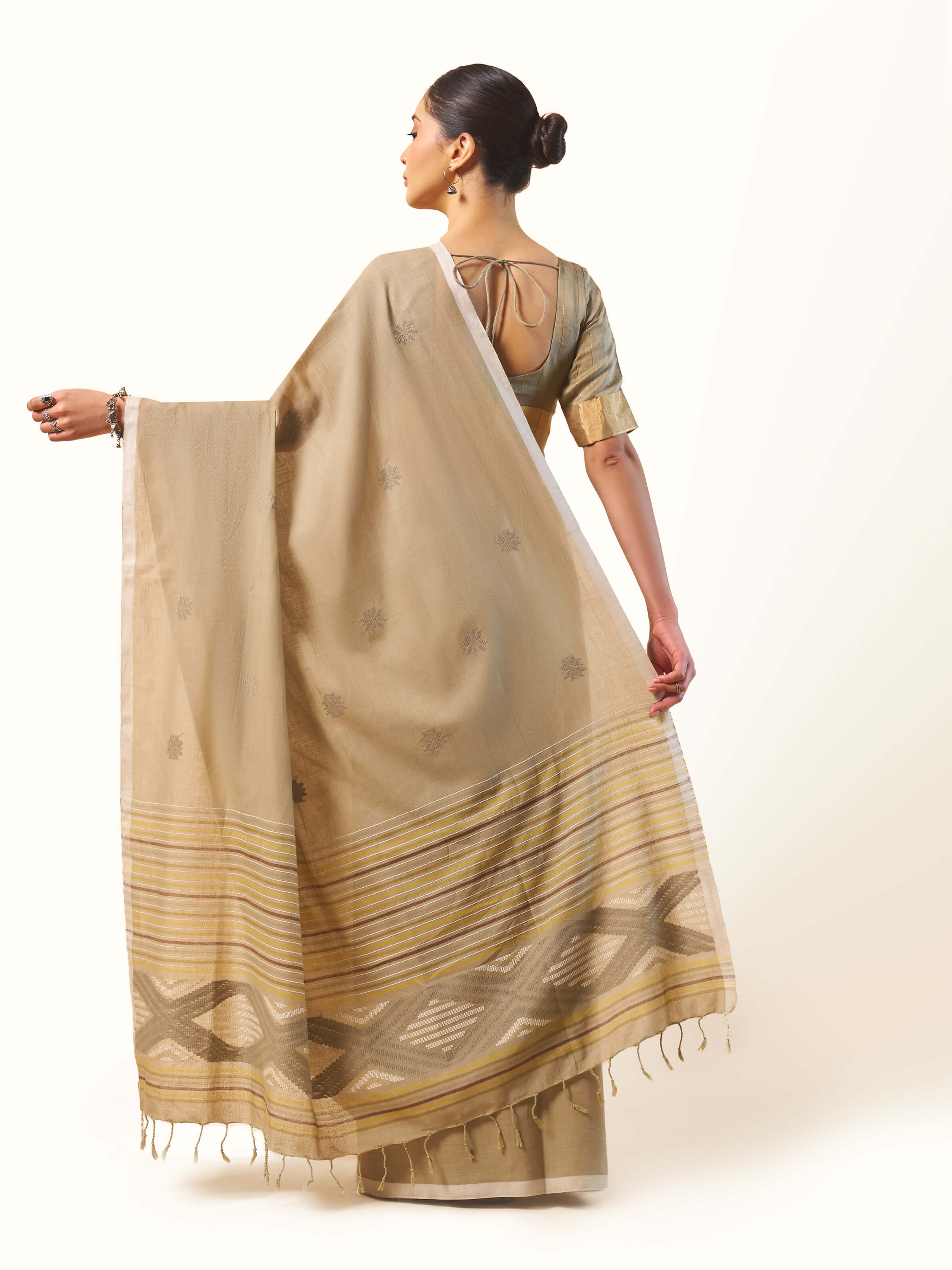 Back view of Cotton Extra-Weft Saree showcasing the border pattern