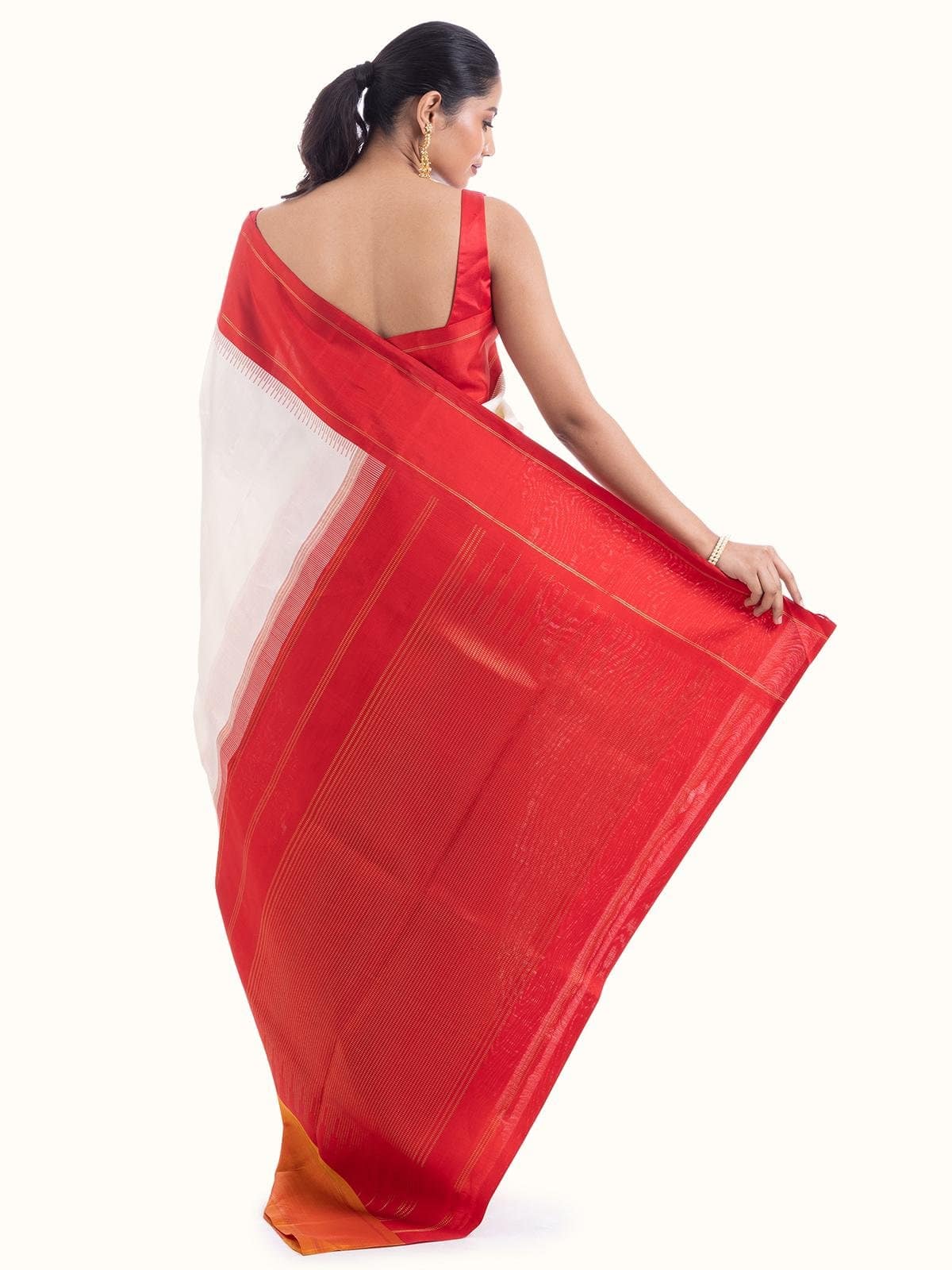 White silk Kancheepuram saree