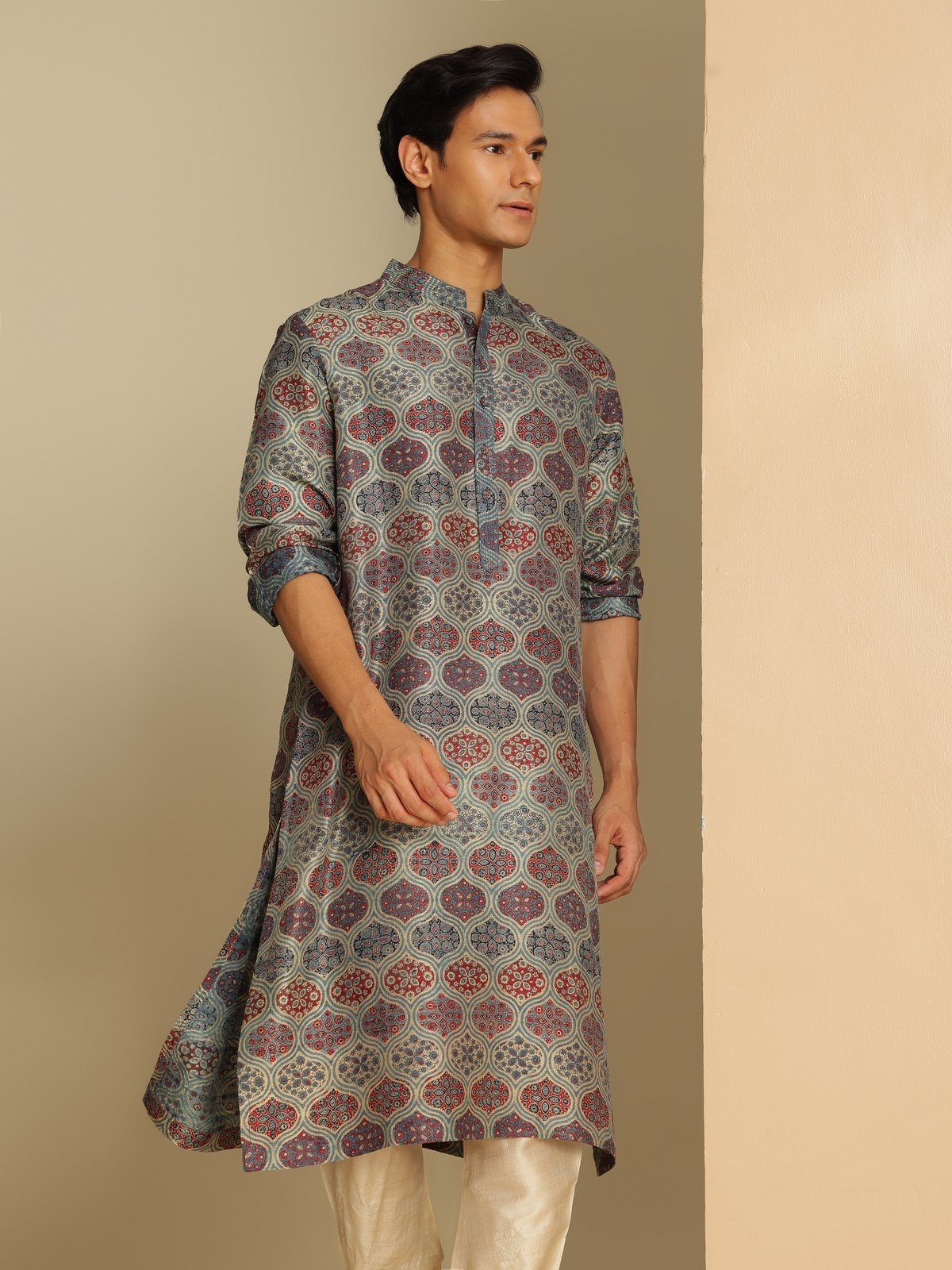 Second lifestyle view of indigo Ajrakh kurta showing silhouette and print alignment.