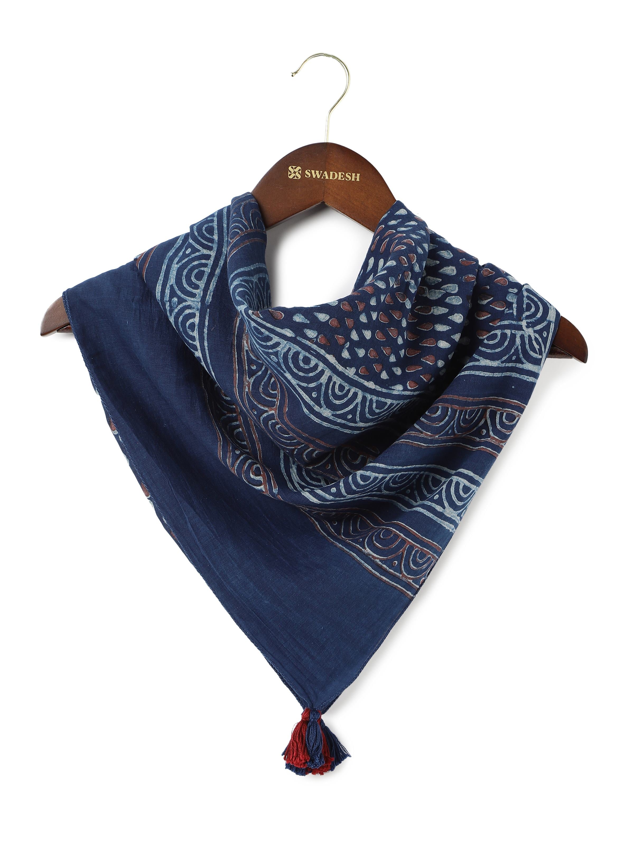 Front view capturing the classic indigo cotton stole with striking Dabu block print.