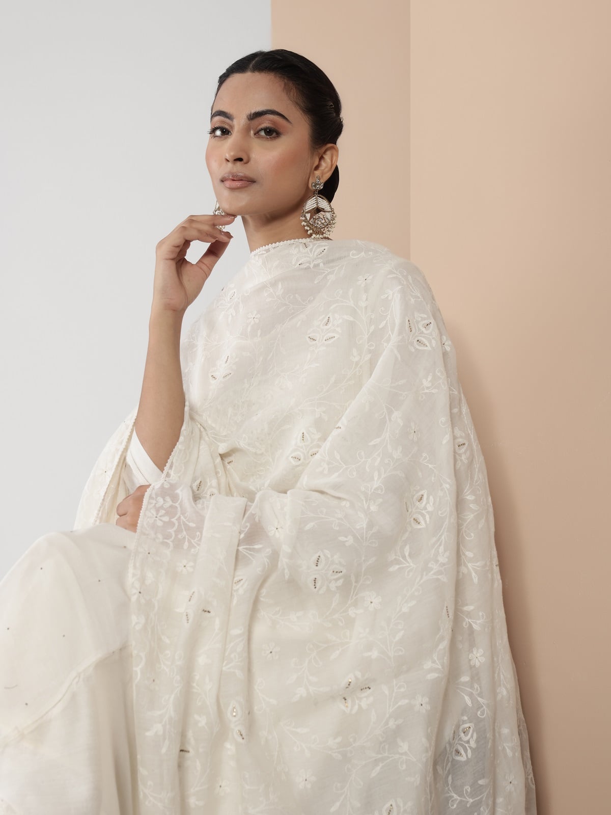 Off-white Cotton Silk Chikankari Dupatta With Tepchi Embroidery