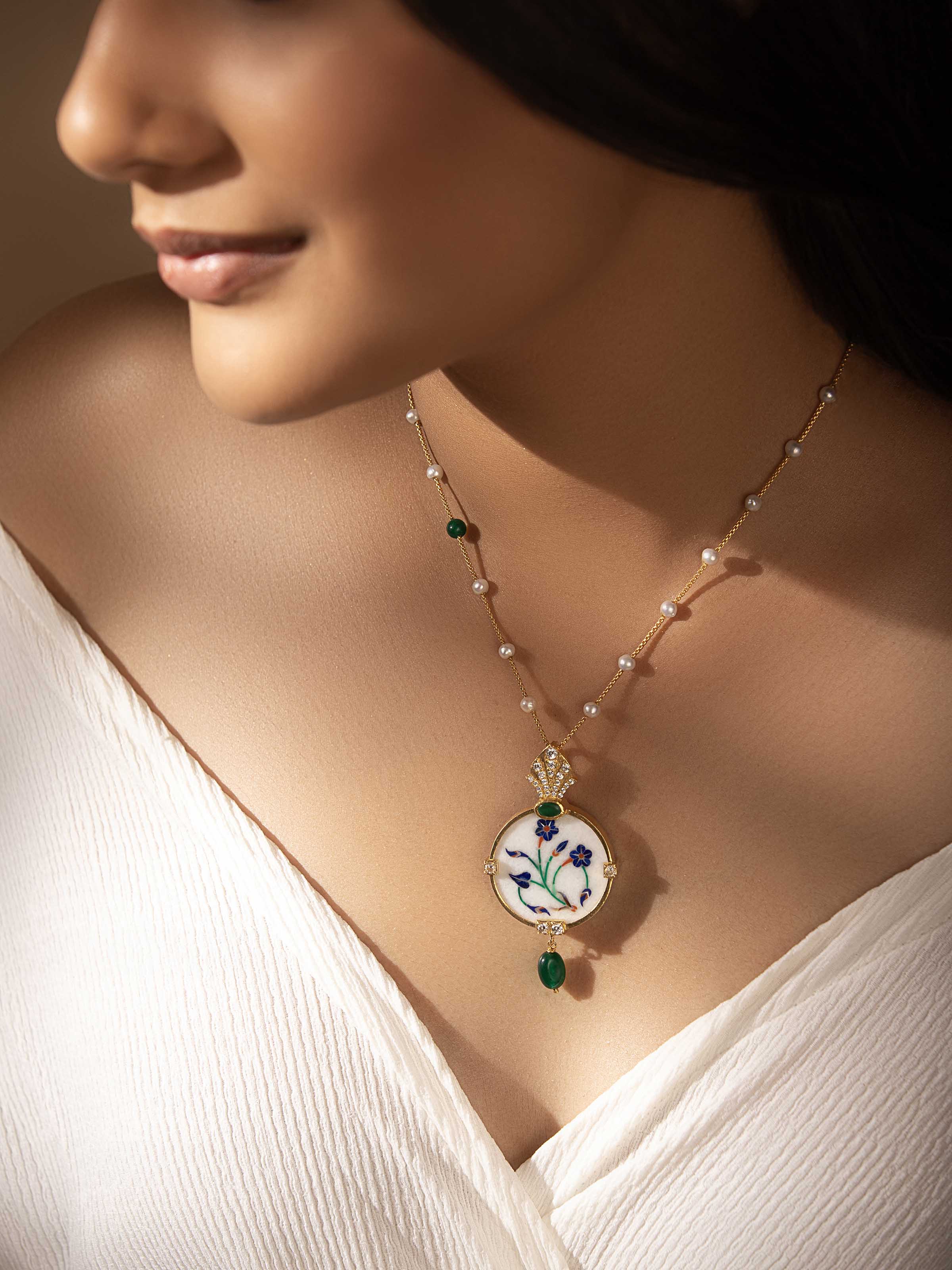 Parchinkari Silver Pendant & Chain